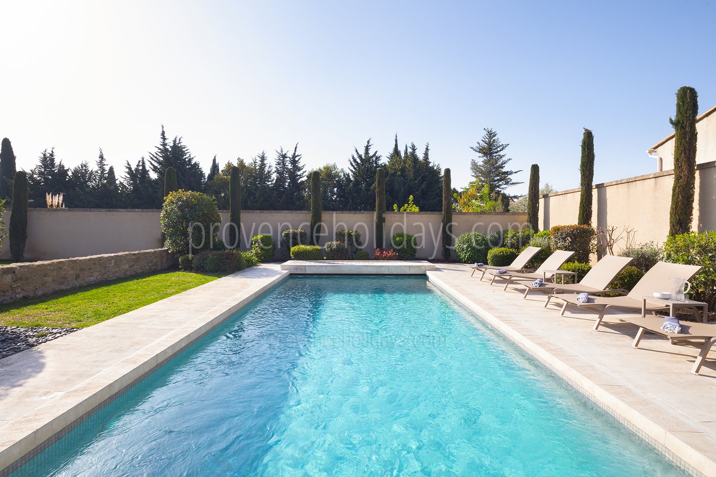 1 - Maison Eyguières: Villa: Pool