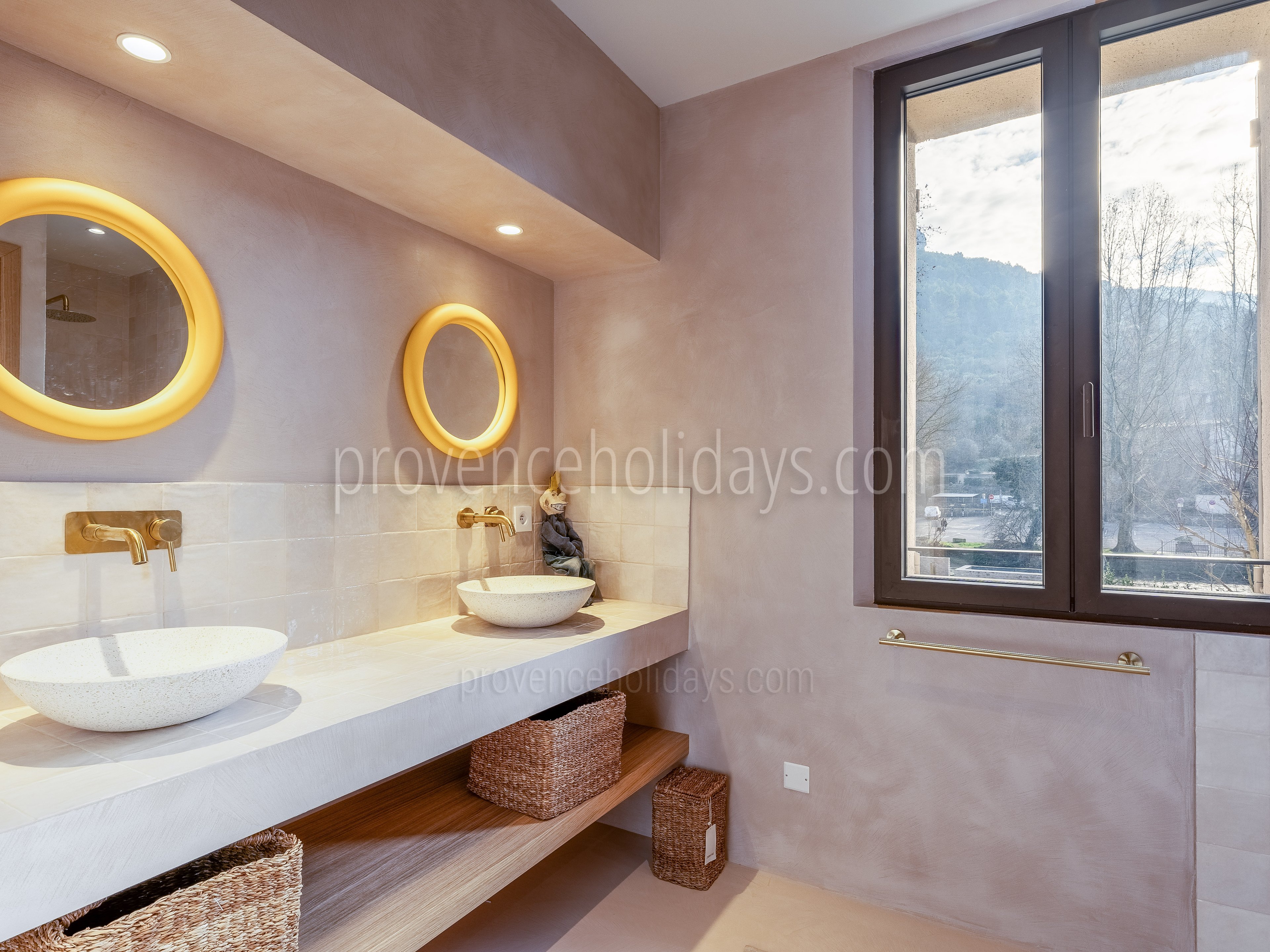 36 - Domaine de la Sorgue: Villa: Bathroom