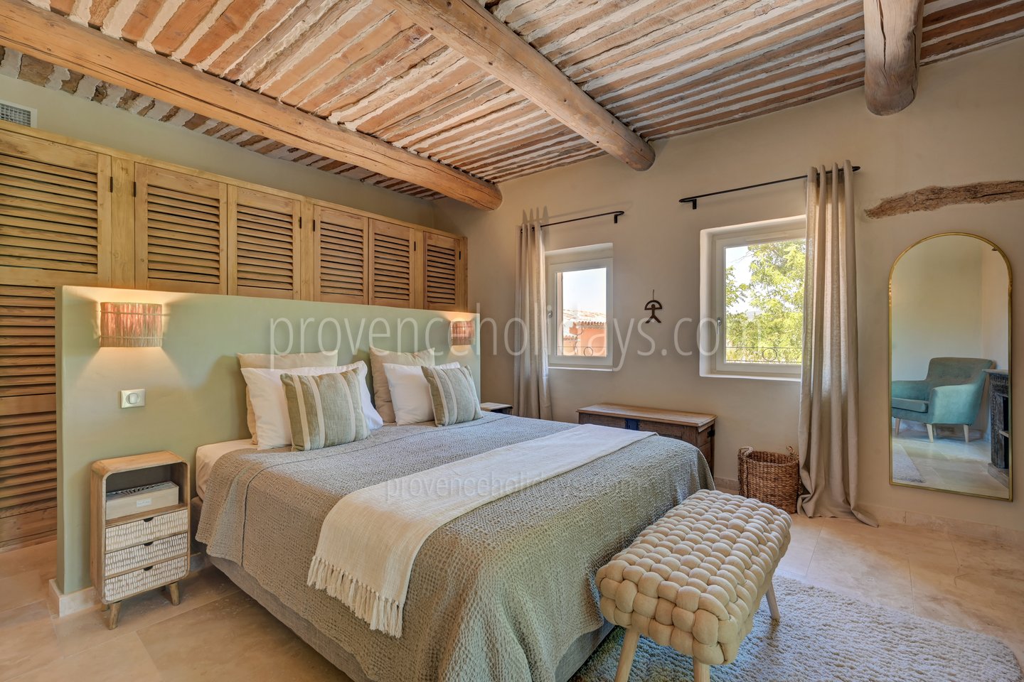 30 - Le Mas de Prestige: Villa: Bedroom 1