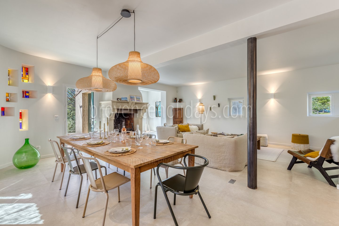 7 - L\'Escapade en Provence: Villa: Interior