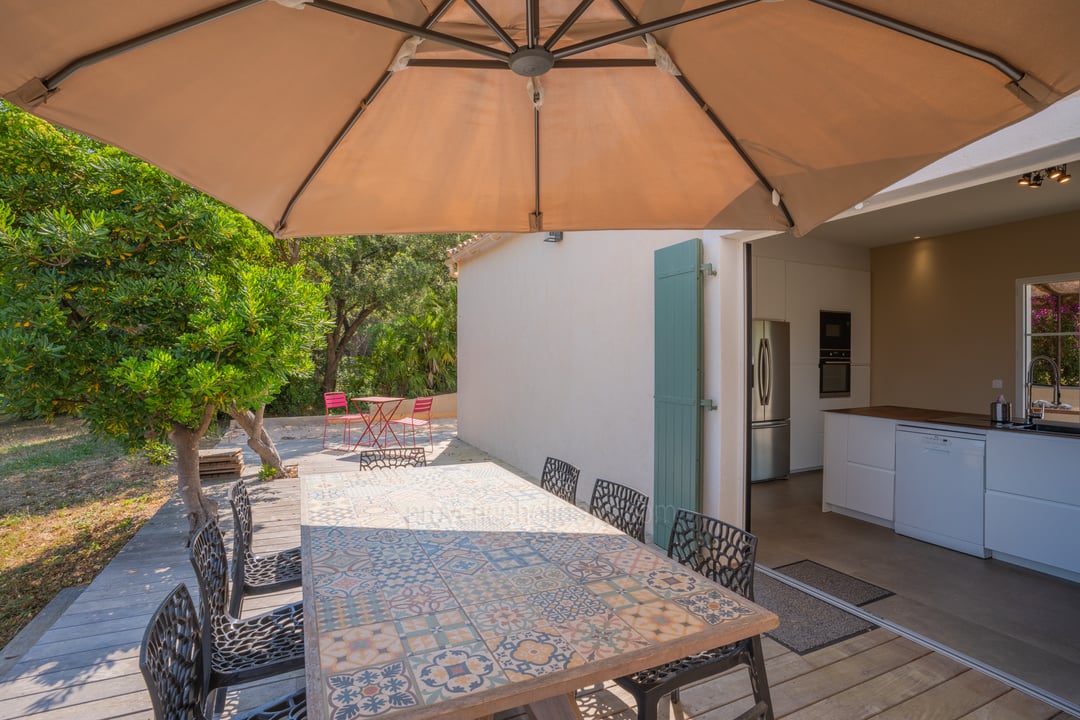 15 - Bastidon: Villa: Exterior