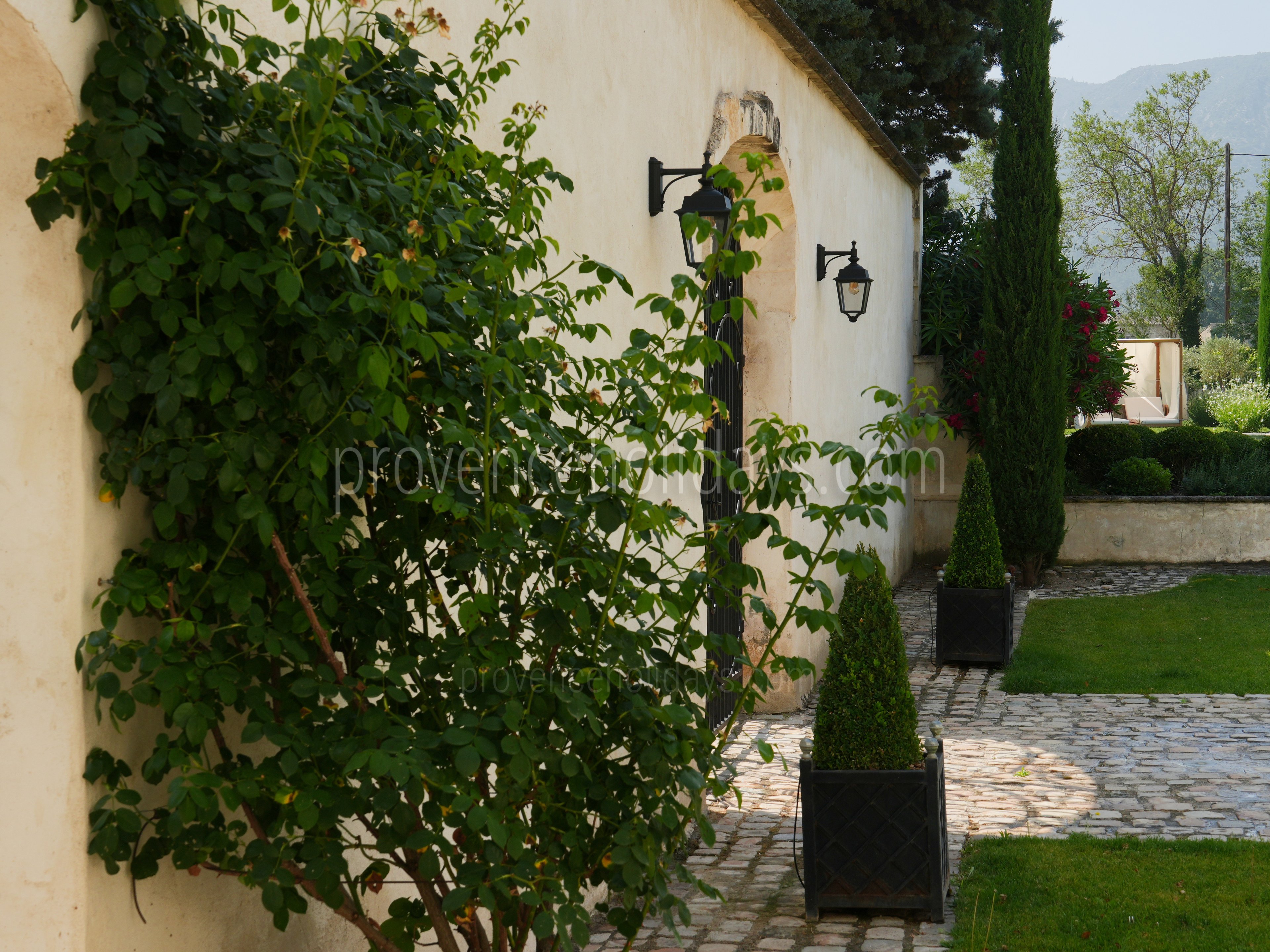 79 - Domaine du Grand Chêne: Villa: Exterior