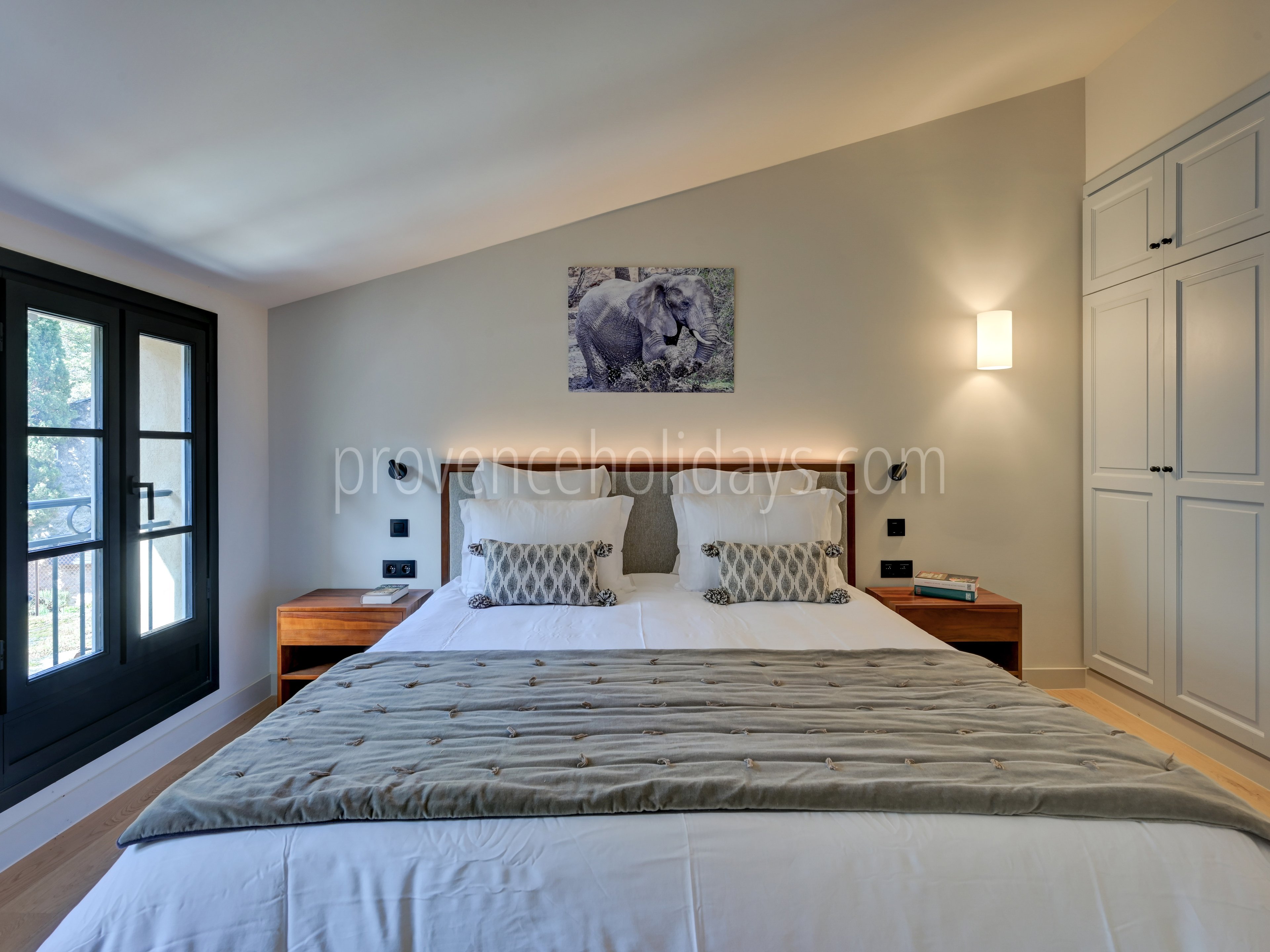 1 - Le Moulin: Villa: Bedroom