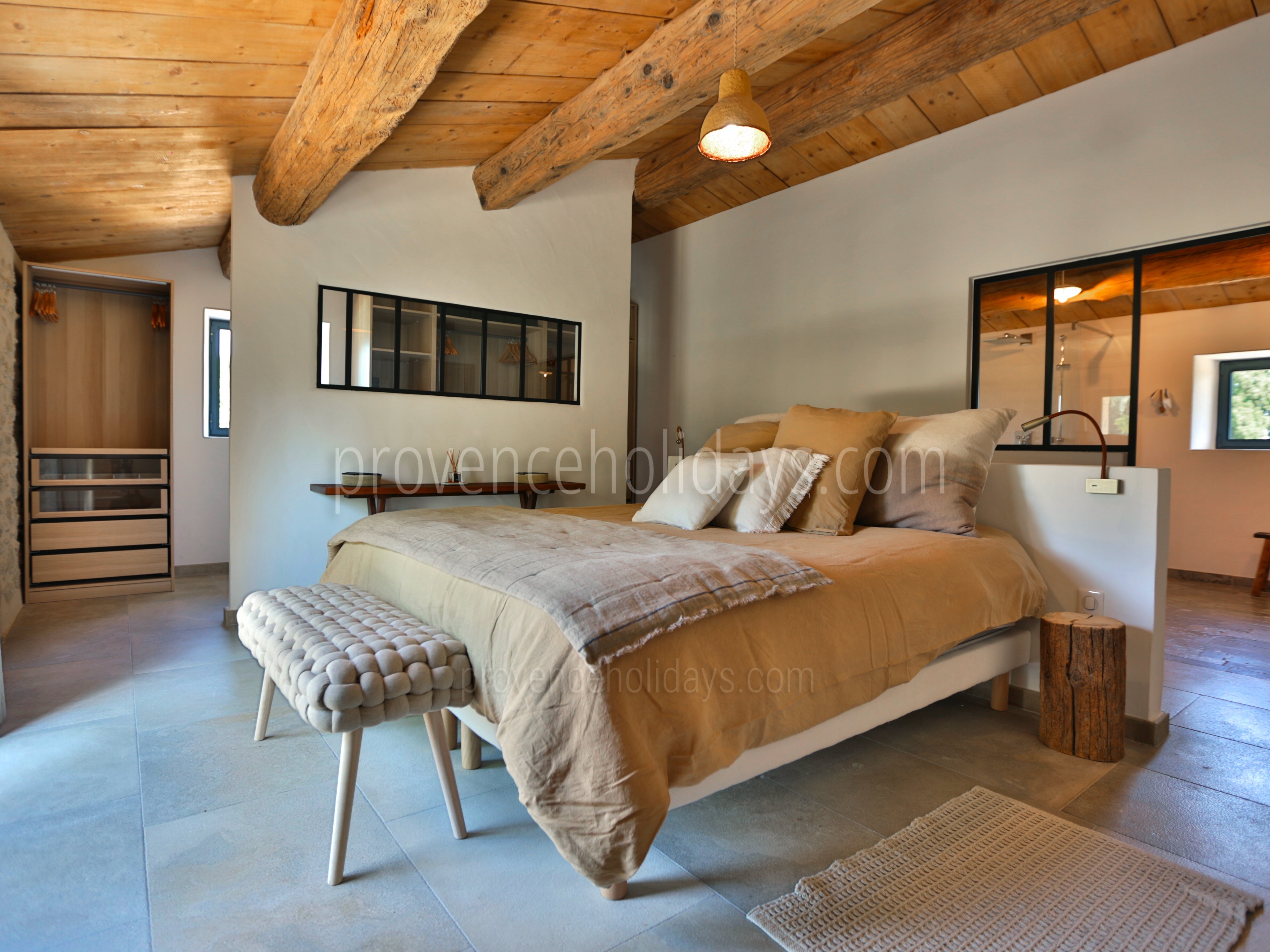 30 - Mas des Lumières: Villa: Bedroom 2