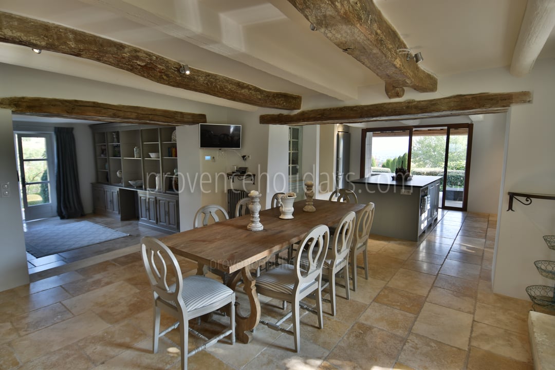 25 - Chez Emile: Villa: Interior