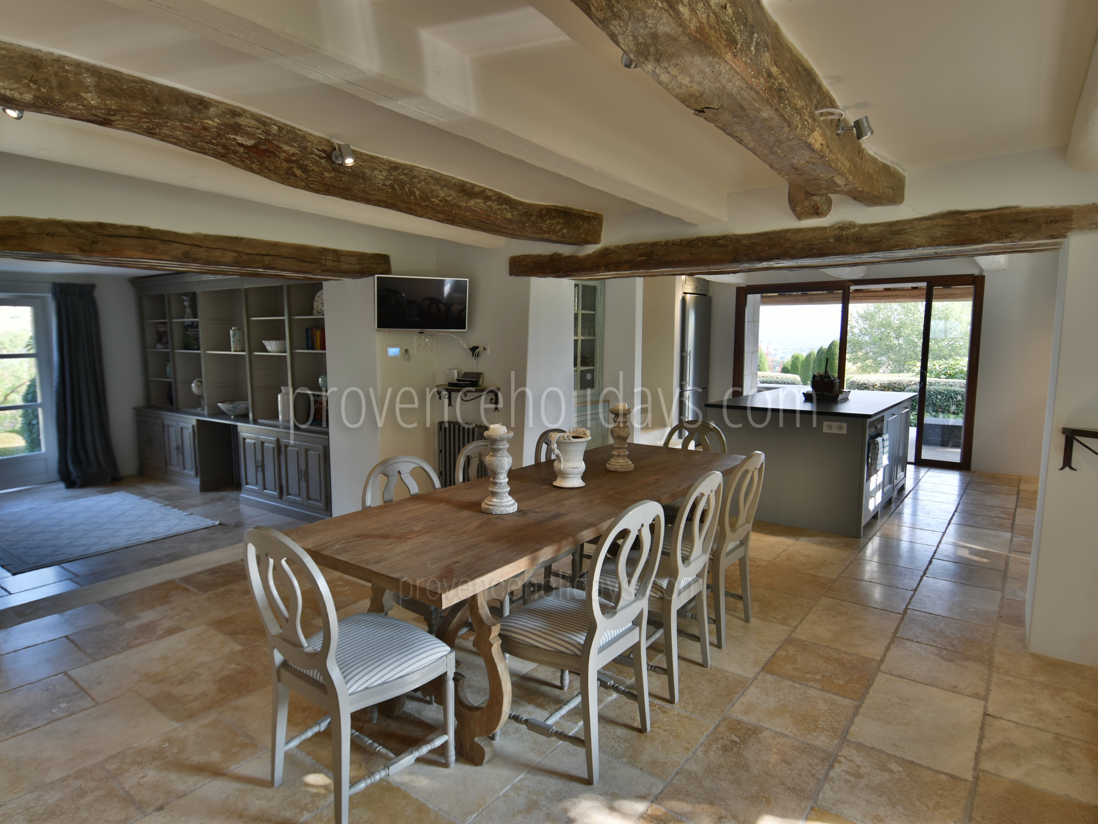 25 - Chez Emile: Villa: Interior