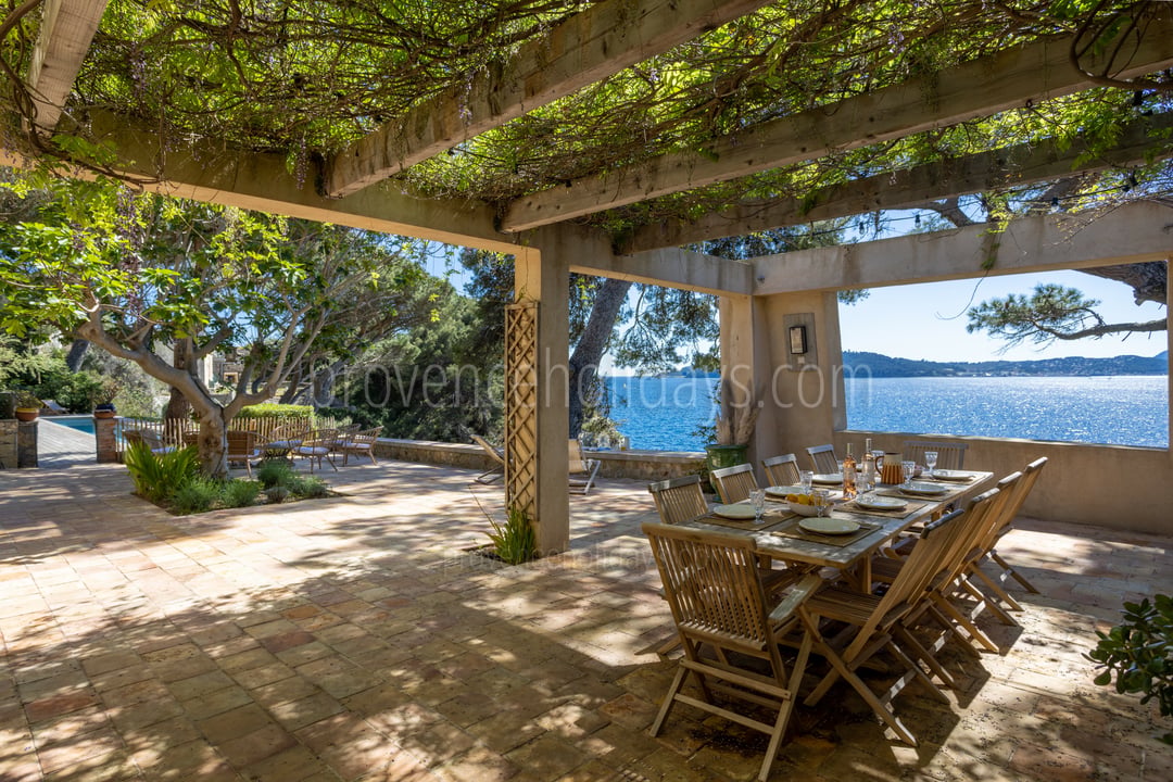 12 - Rivage: Villa: Exterior