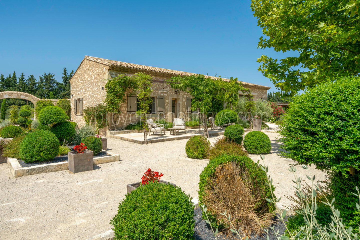 15 - Mas du Temps Suspendu: Villa: Exterior