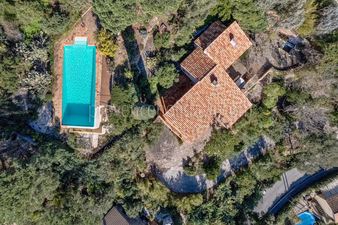 13 - Te renoveren villa in Rayol-Canadel-sur-Mer: Villa: Pool