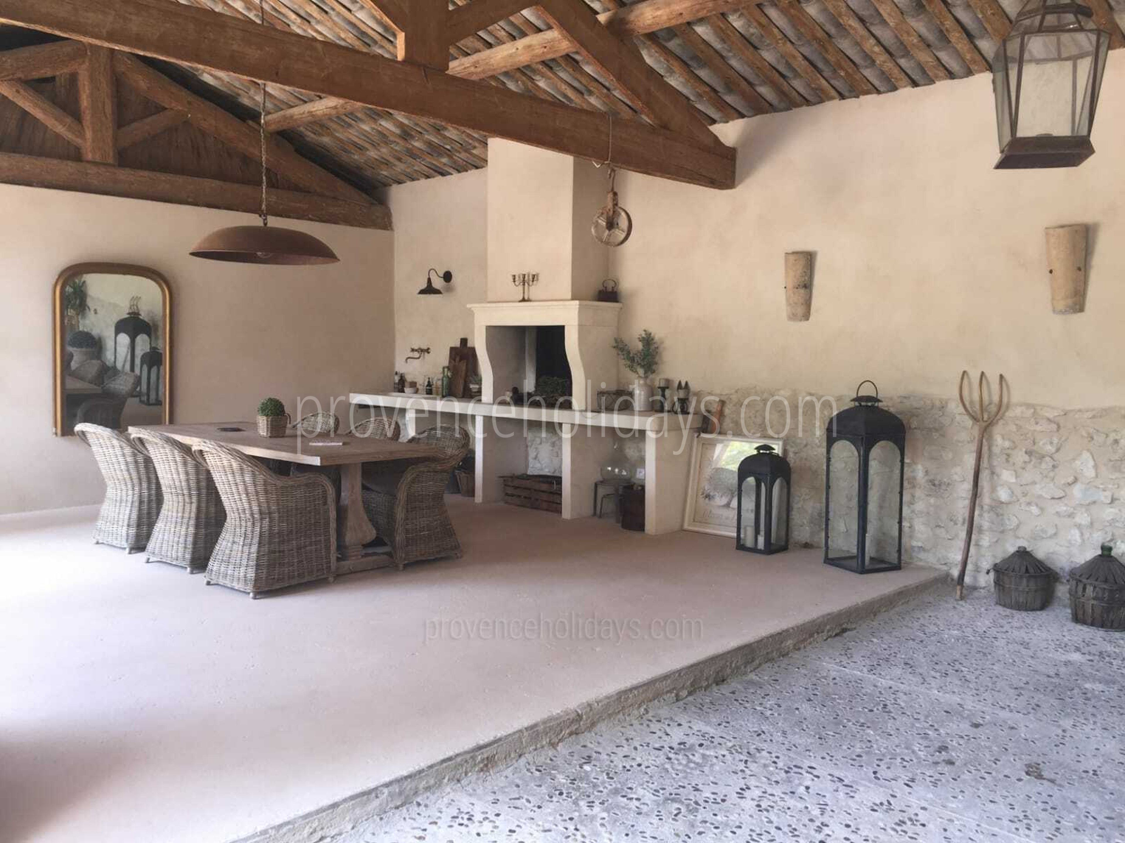 3 - Chez Fannie: Villa: Interior