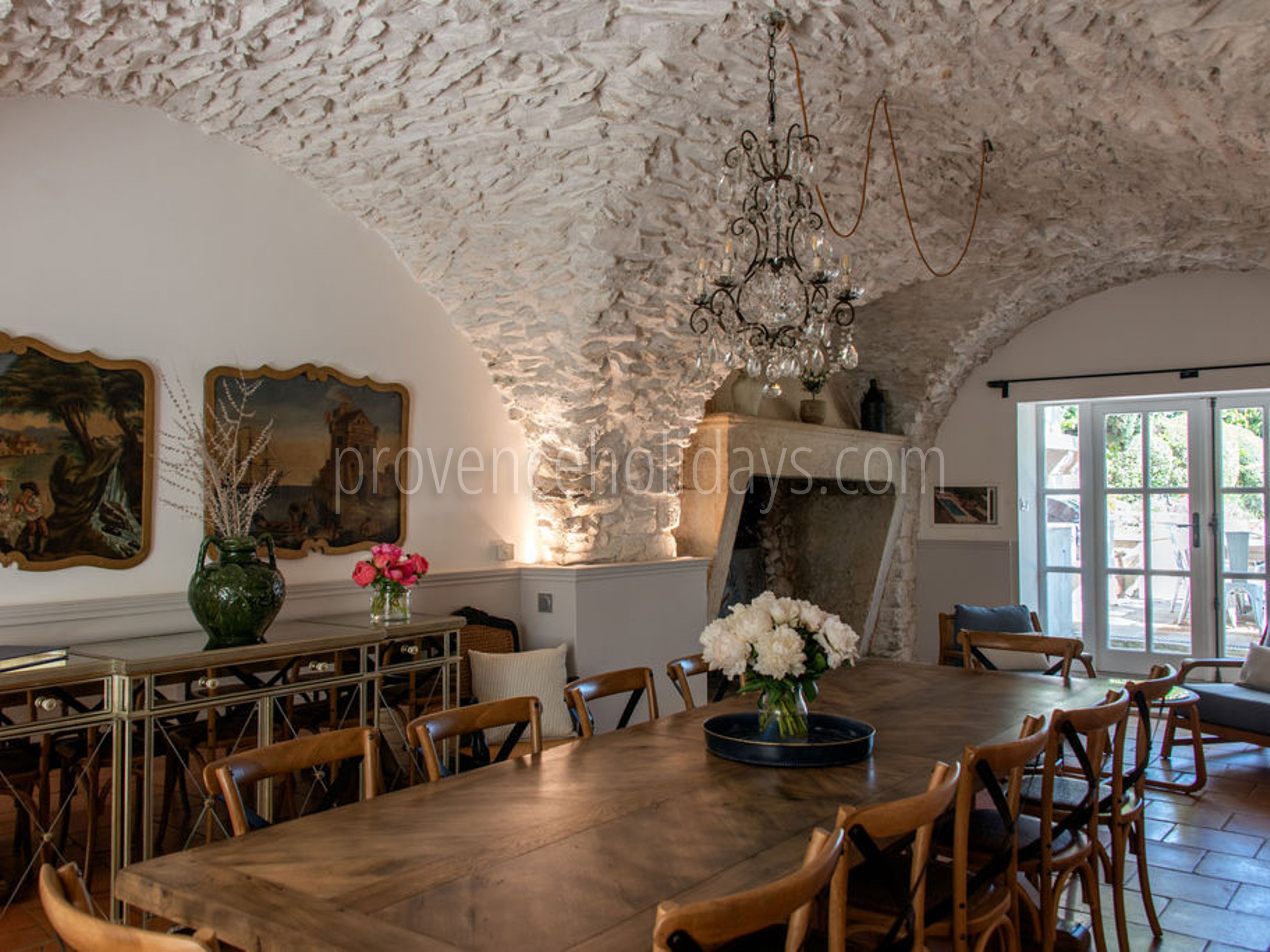 13 - Mas Mouriès: Villa: Interior