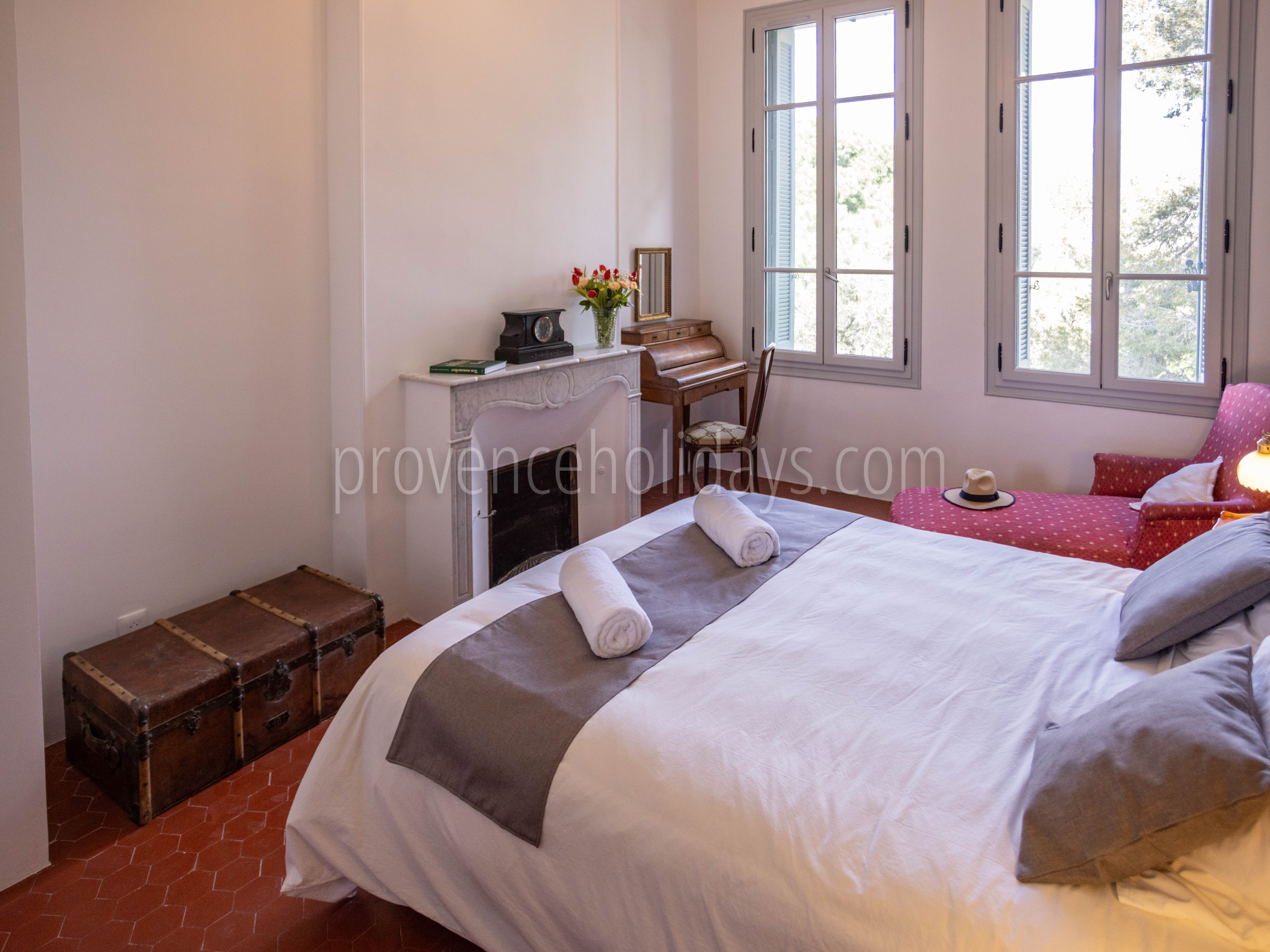 17 - Domaine Ora: Villa: Bedroom