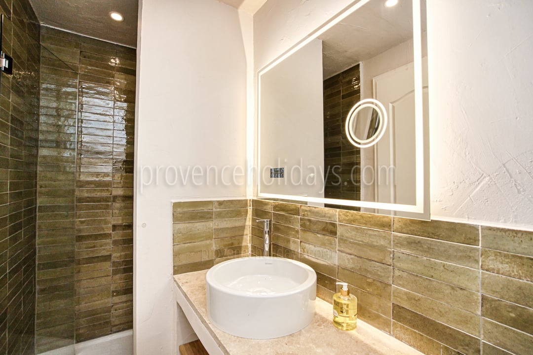 12 - Villa Océane: Villa: Bathroom