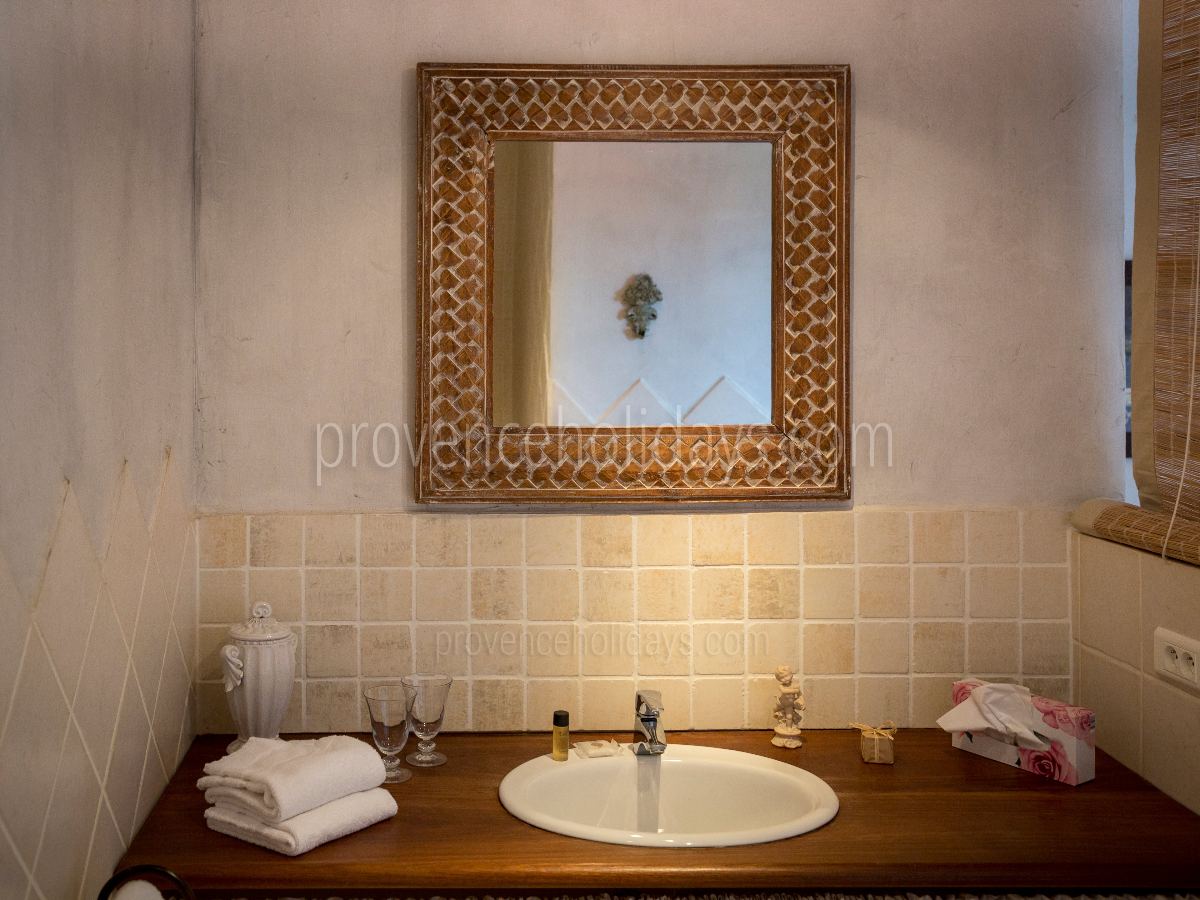 21 - Mas de Mazette: Villa: Bathroom