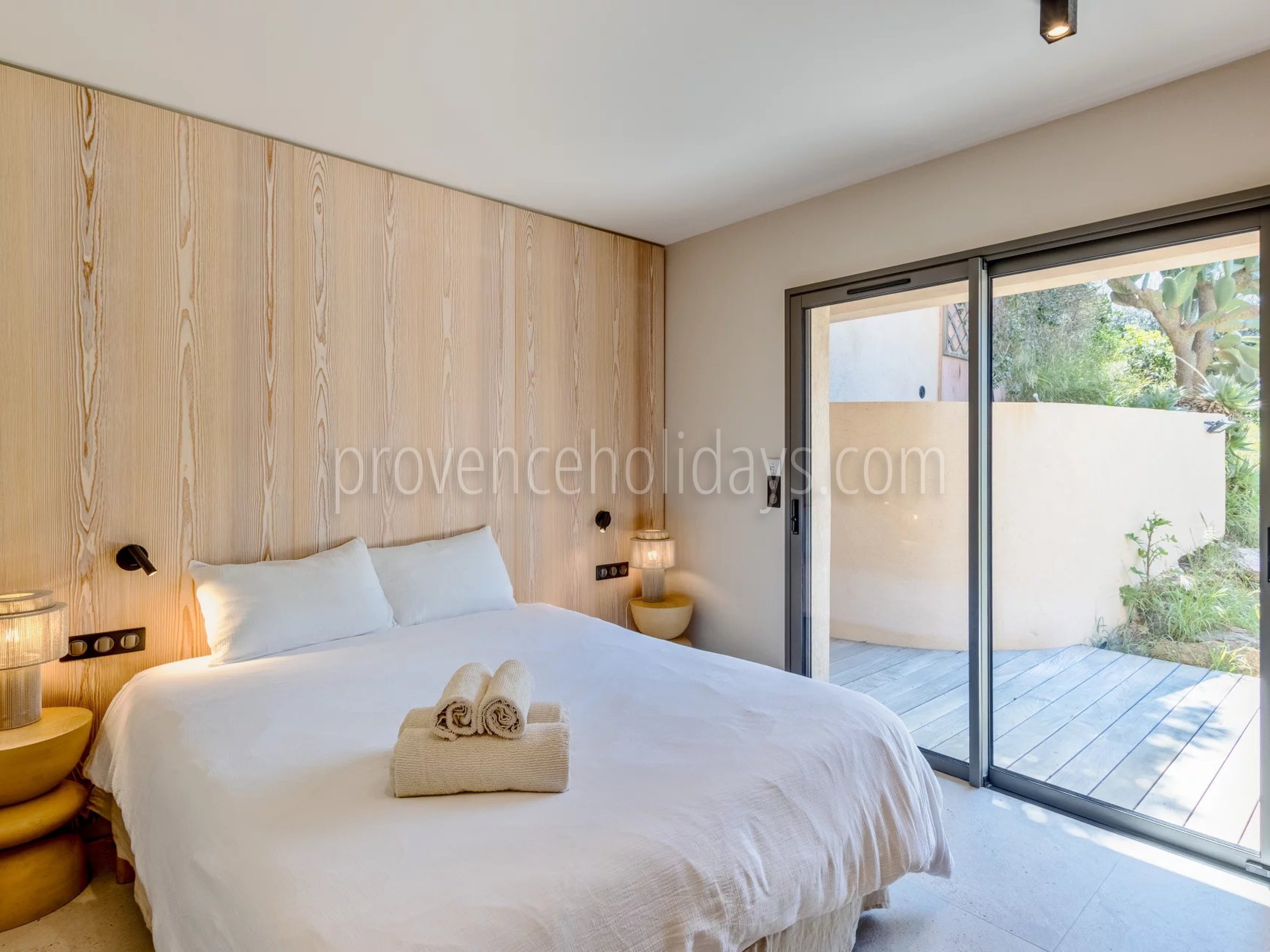 21 - Gerenoveerde villa in Rayol-Canadel-sur-Mer: Villa: Bedroom