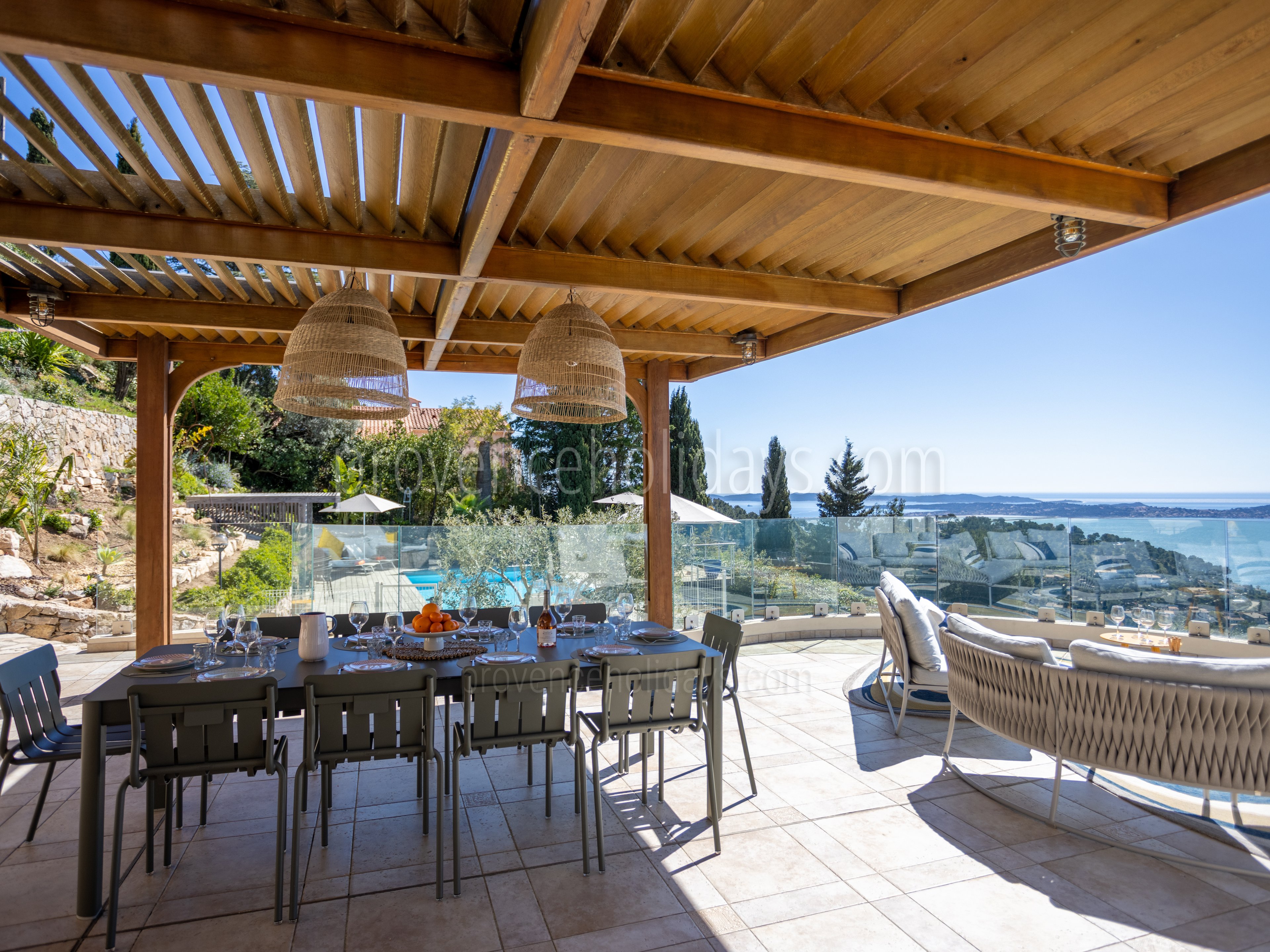 11 - Villa du Var: Villa: Exterior