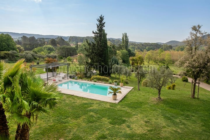 17 - Villa with pool in Pernes-les-Fontaines: Villa: Pool
