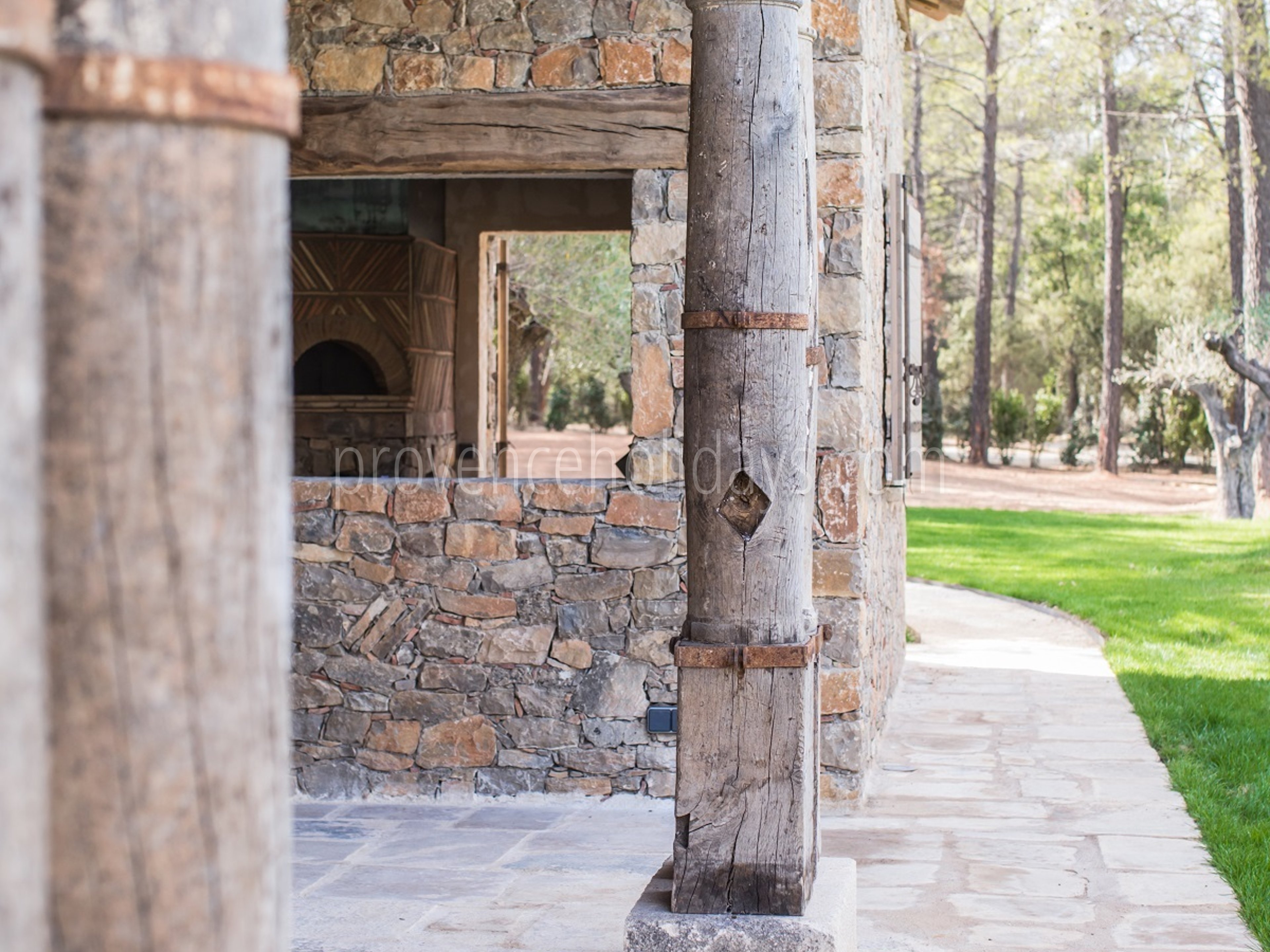 18 - Villa en Provence: Villa: Exterior