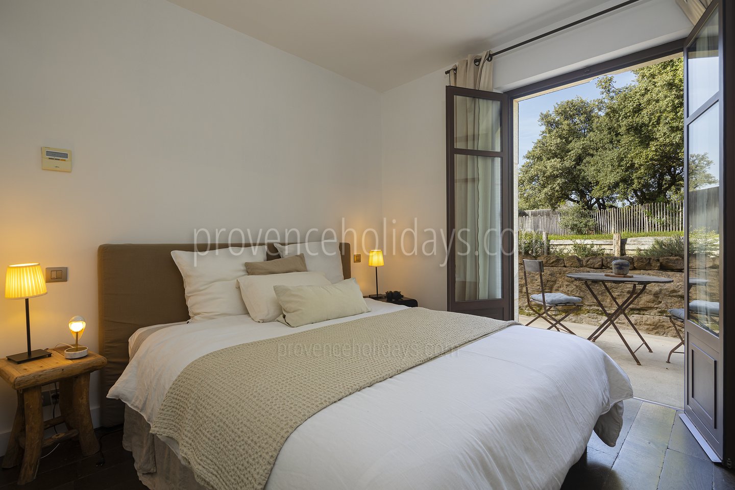 3 - Bergerie de Beaumes: Villa: Interior