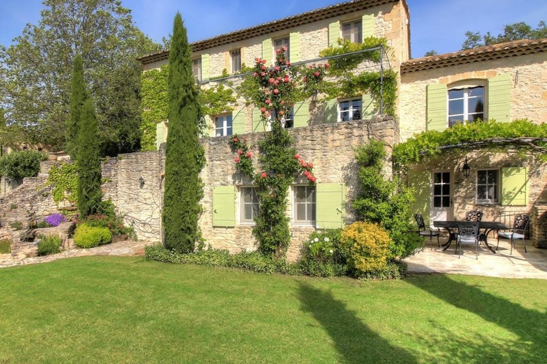 10 - Le Mas de Bonnieux: Villa: Exterior