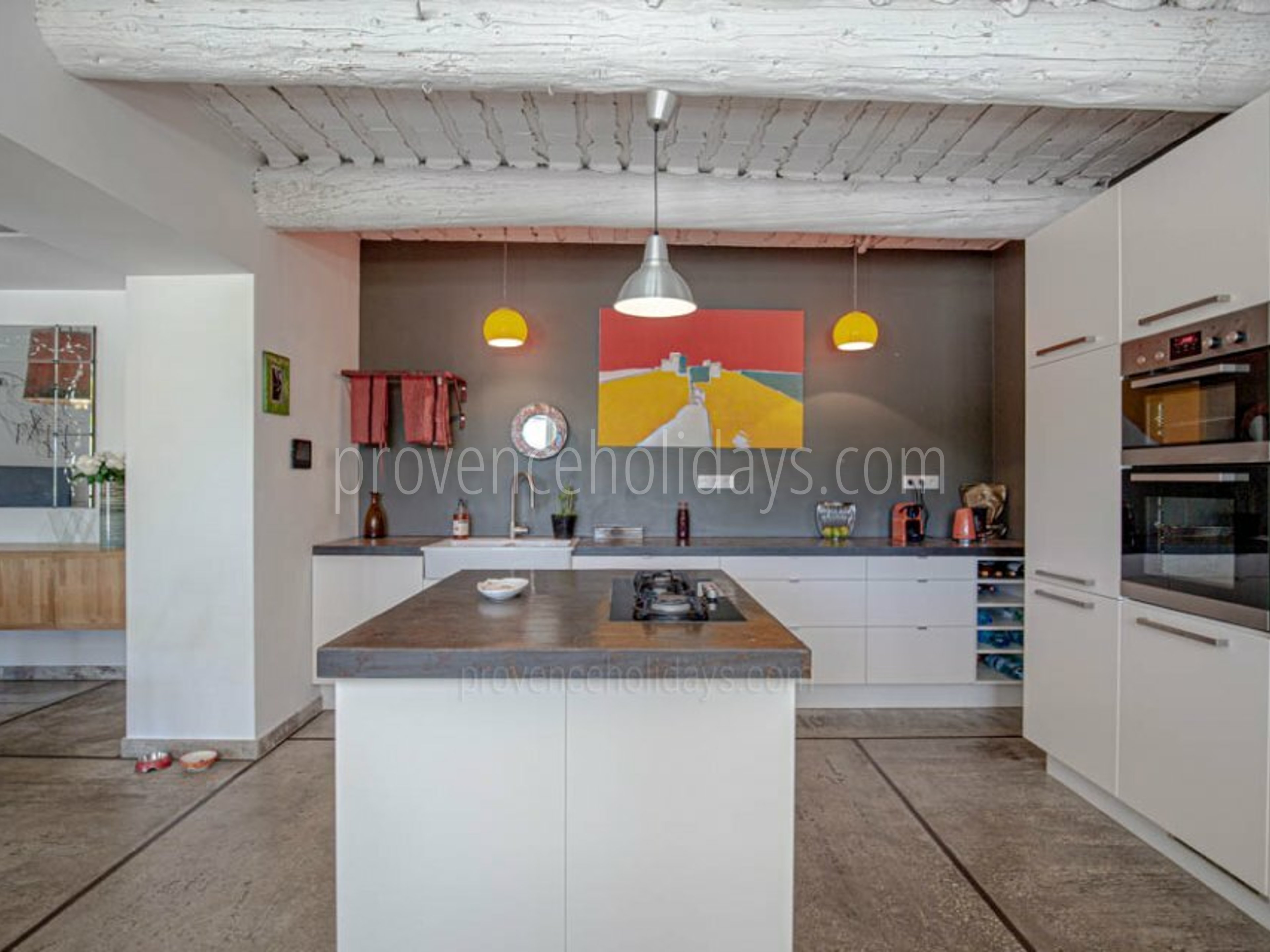 19 - Villa Beaumes: Villa: Interior