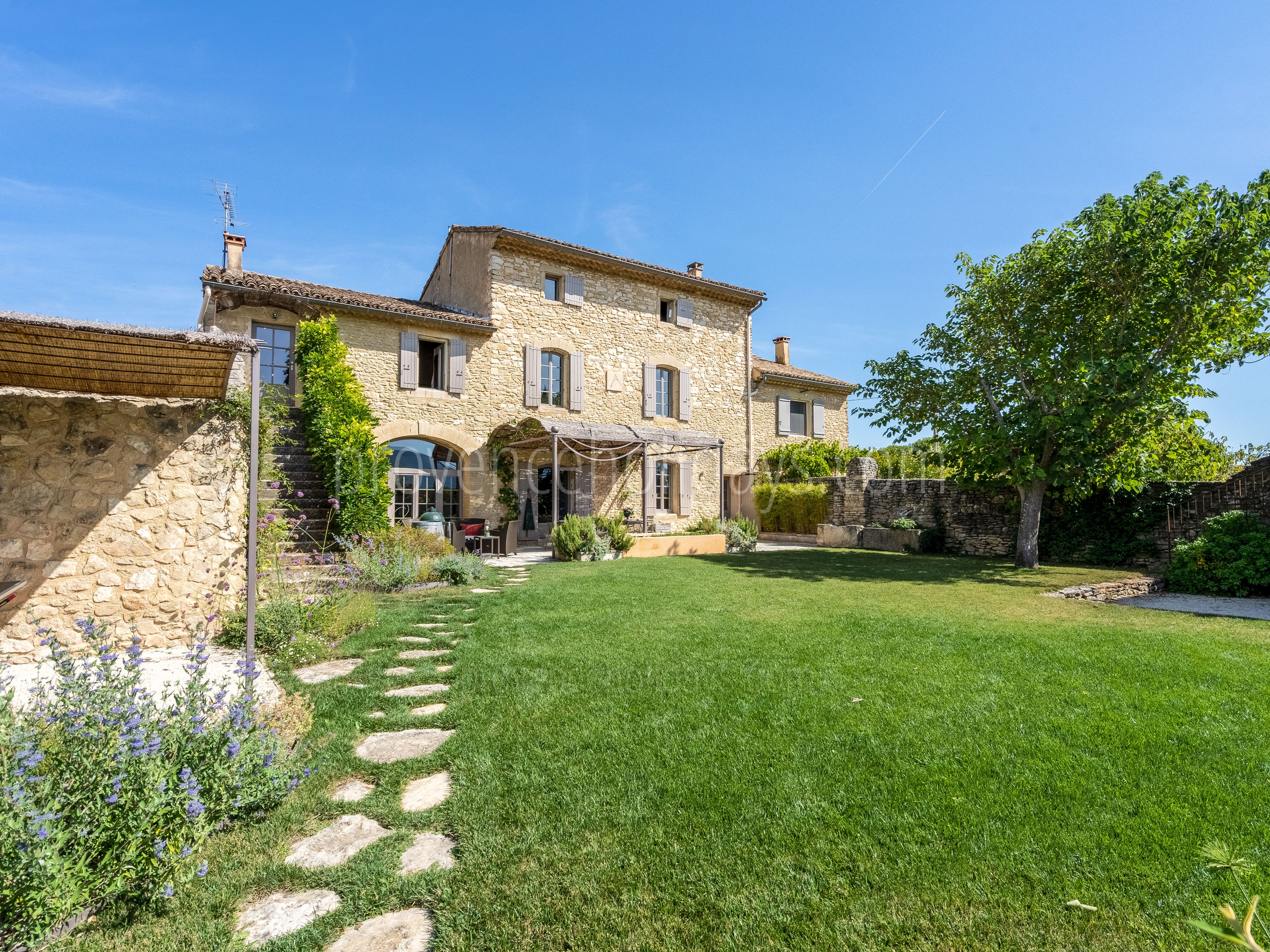 26 - Mas d\'Antoine: Villa: Exterior