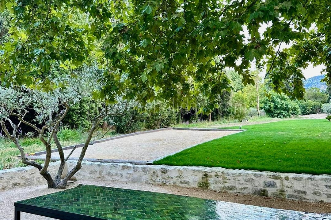 21 - Domaine du Grand Platane: Villa: Exterior