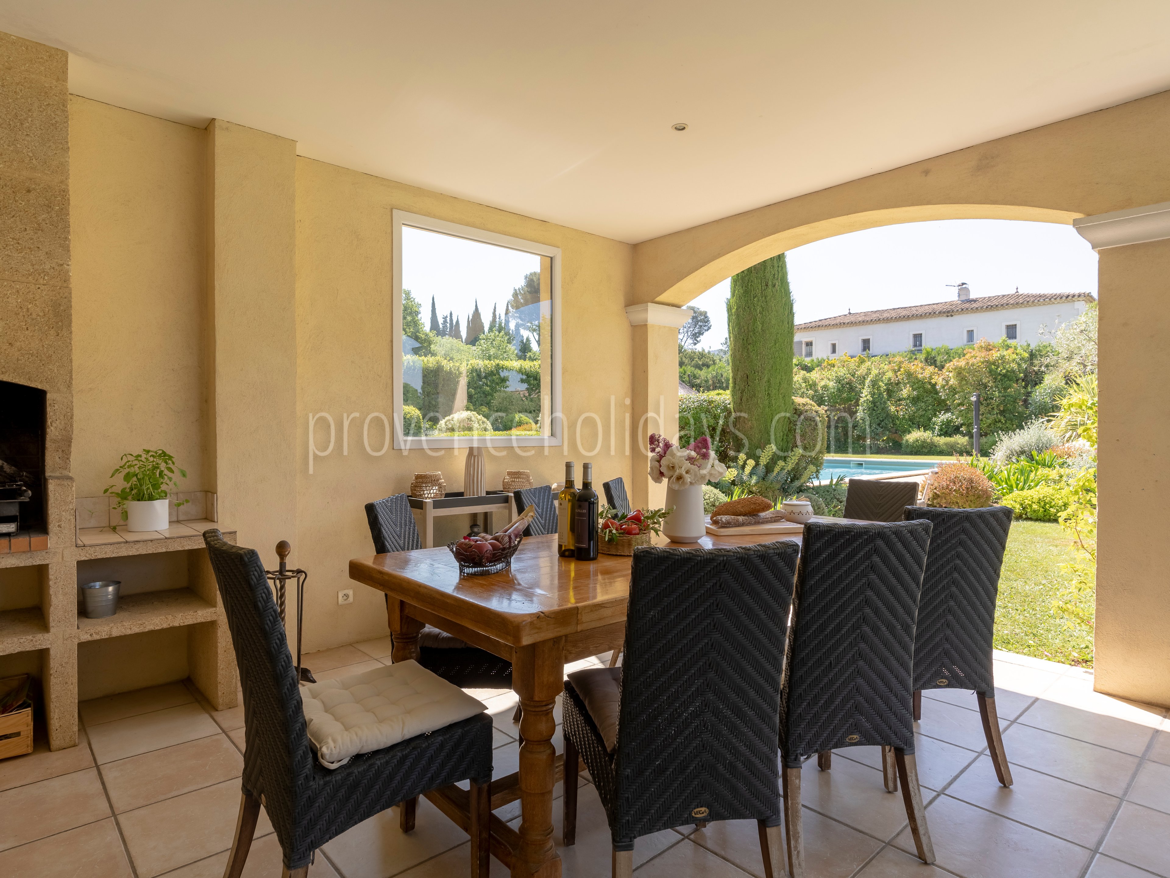 11 - Chez Alare: Villa: Exterior