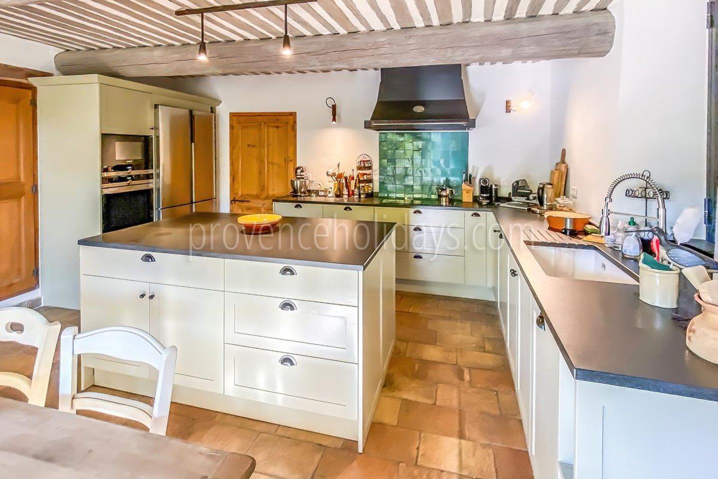 39 - Le Refuge du Soleil: Villa: Interior
