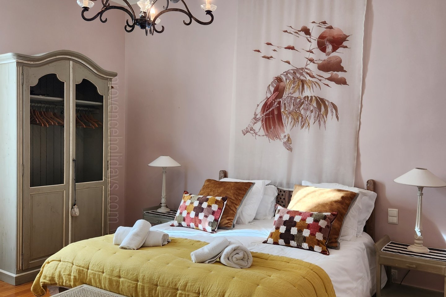 33 - Maison Lacoste: Villa: Bedroom