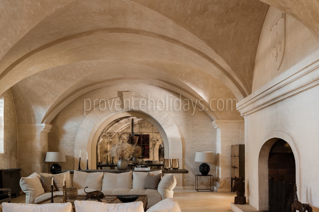 69 - Mas de Maussane: Villa: Interior