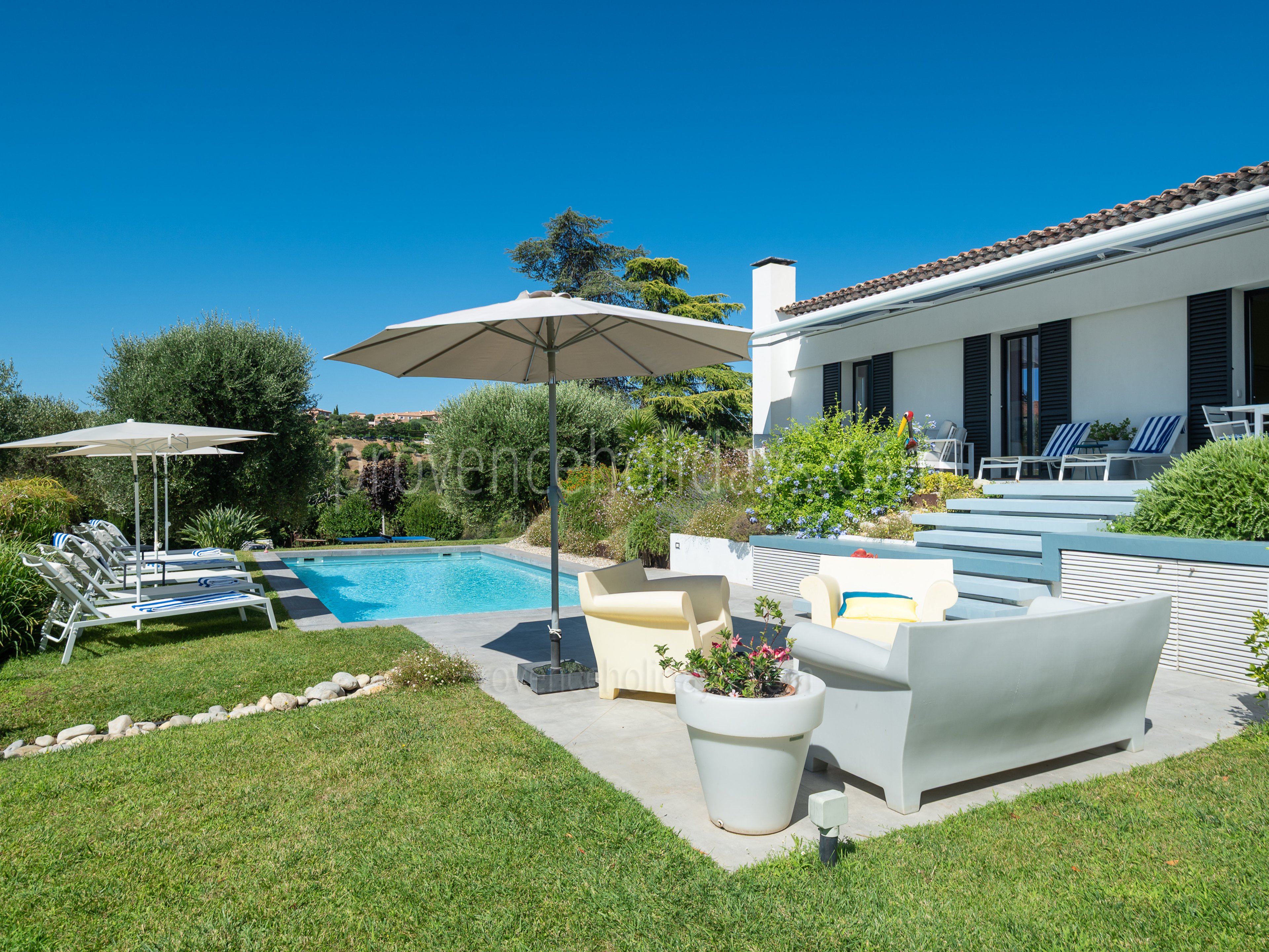 6 - Villa Blanche: Villa: Pool