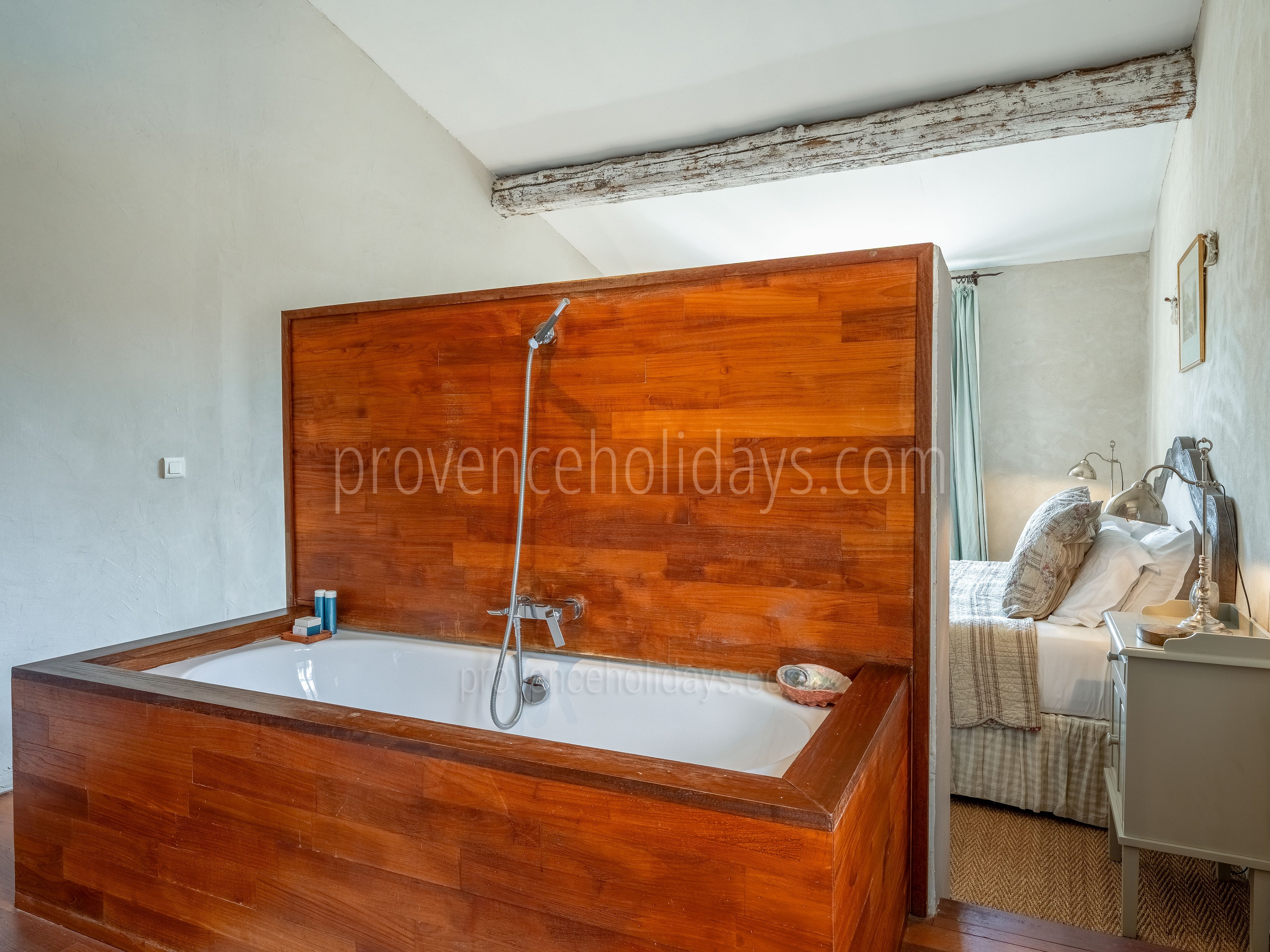 46 - Maison Paradou: Villa: Bathroom