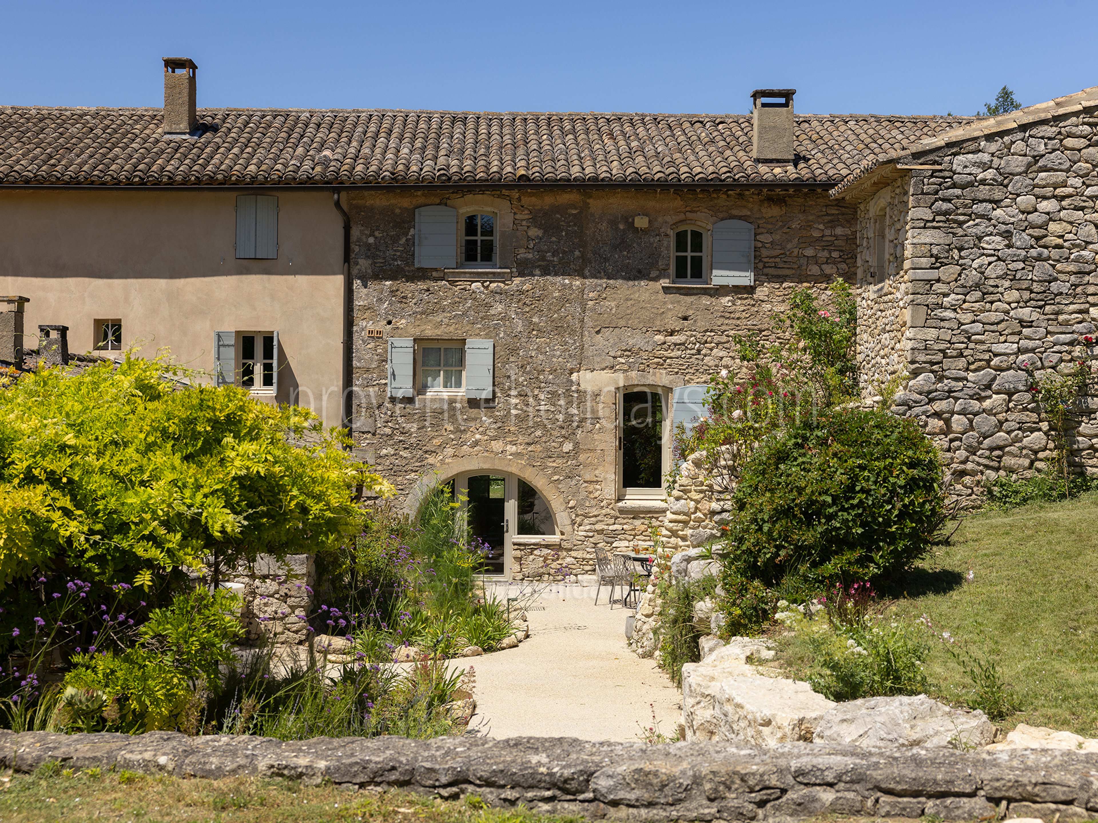 41 - Mas Vernet: Villa: Exterior