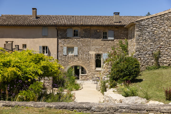 41 - Mas Vernet: Villa: Exterior