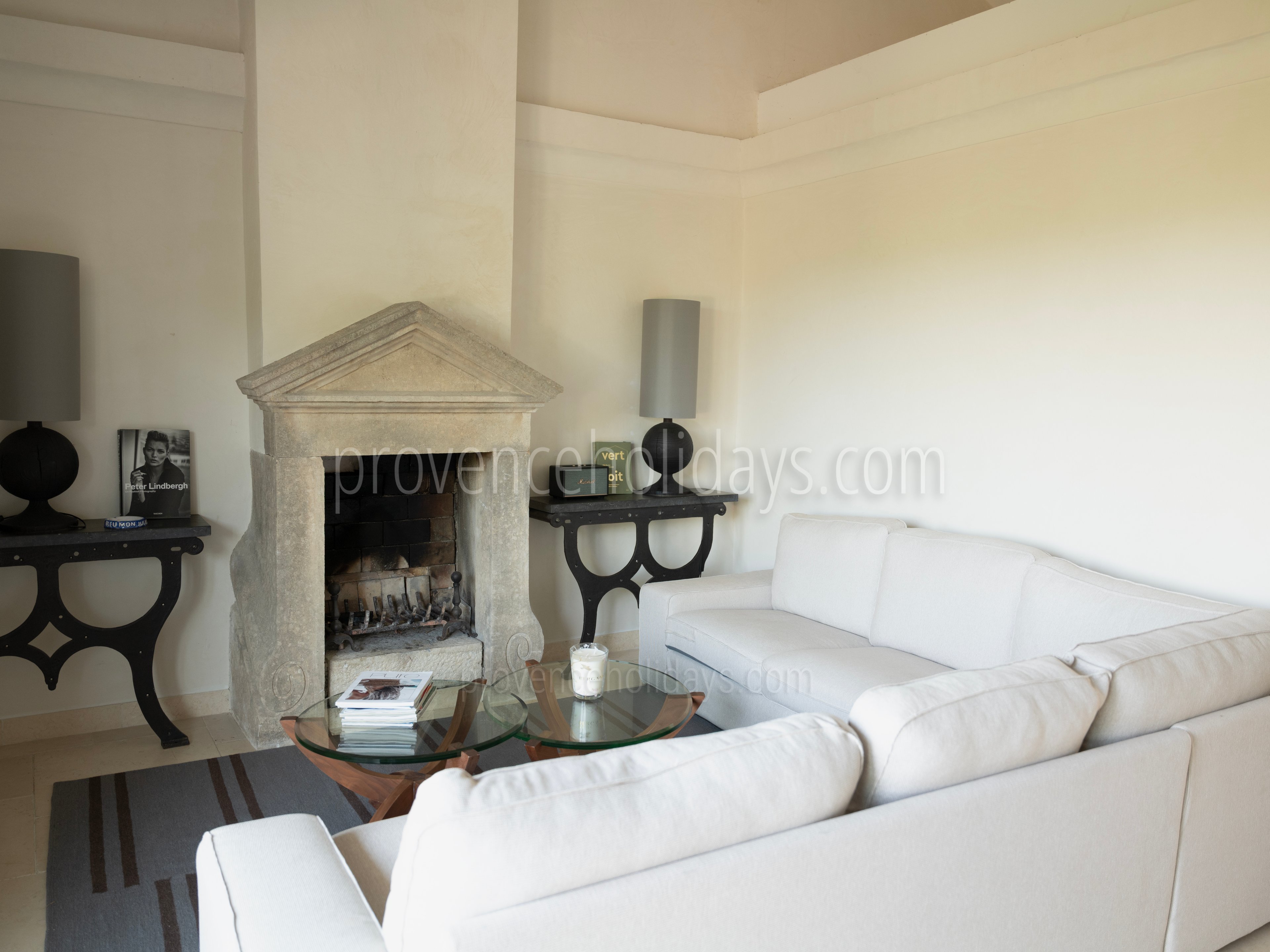 20 - Villa les Pins: Villa: Interior