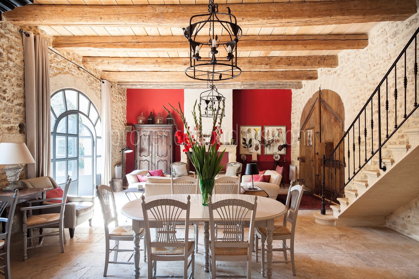24 - Mas Pont-du-Gard: Villa: Interior