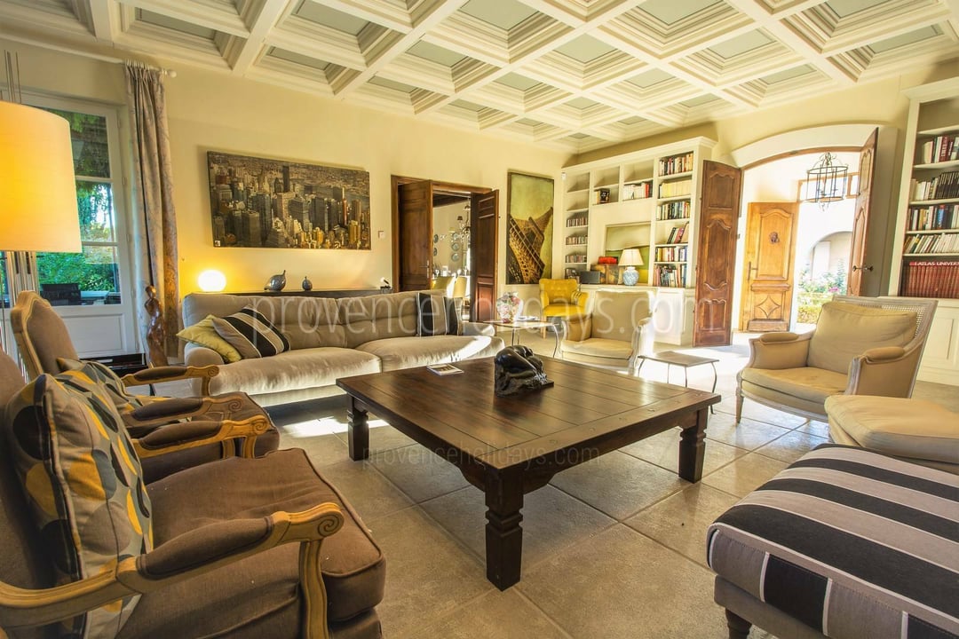 6 - Domaine d\'Uzès: Villa: Interior