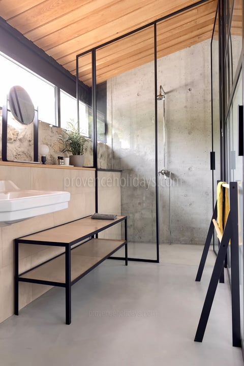 34 - Mas Villard: Villa: Interior