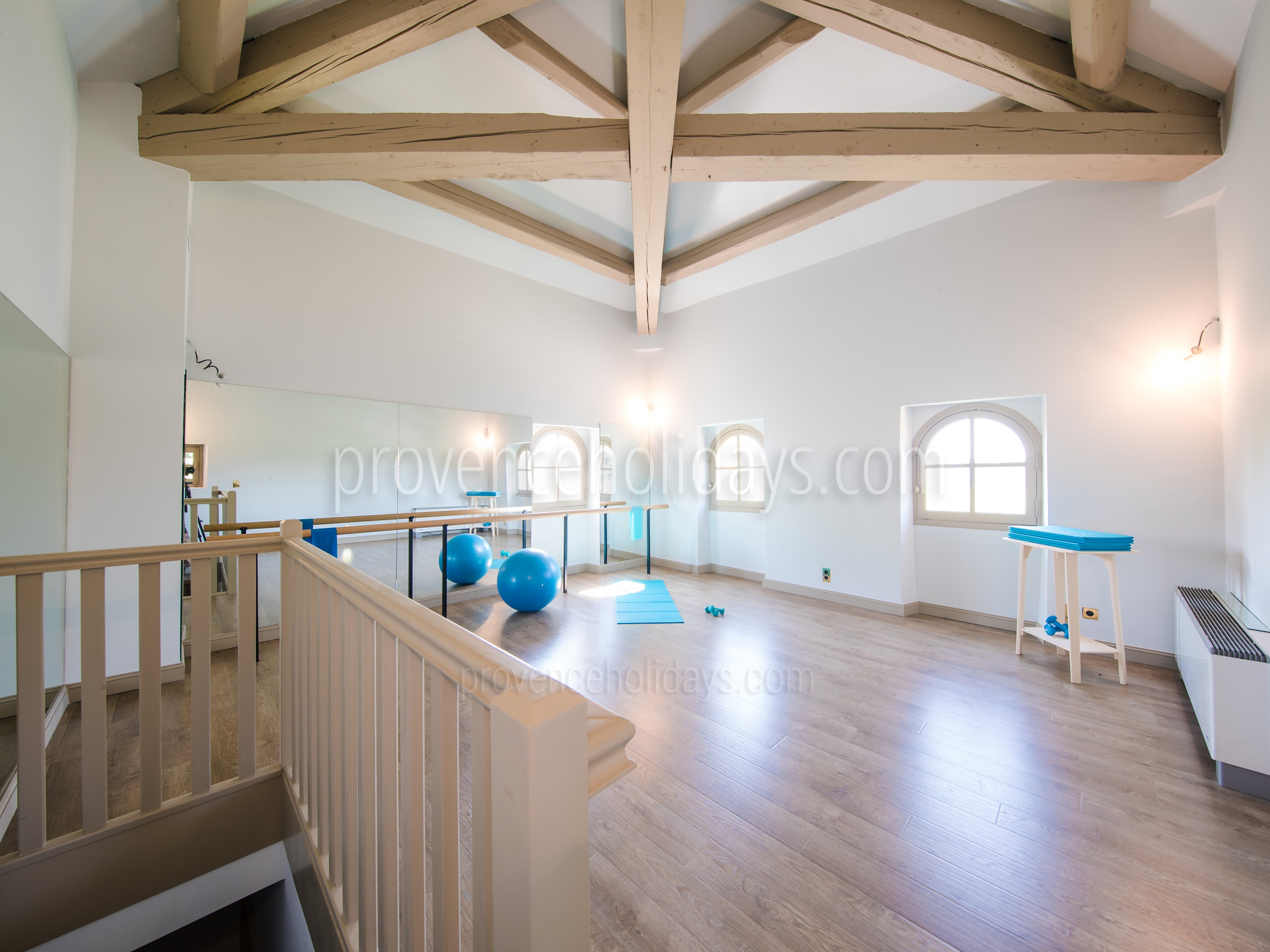 23 - Le Château: Villa: Interior