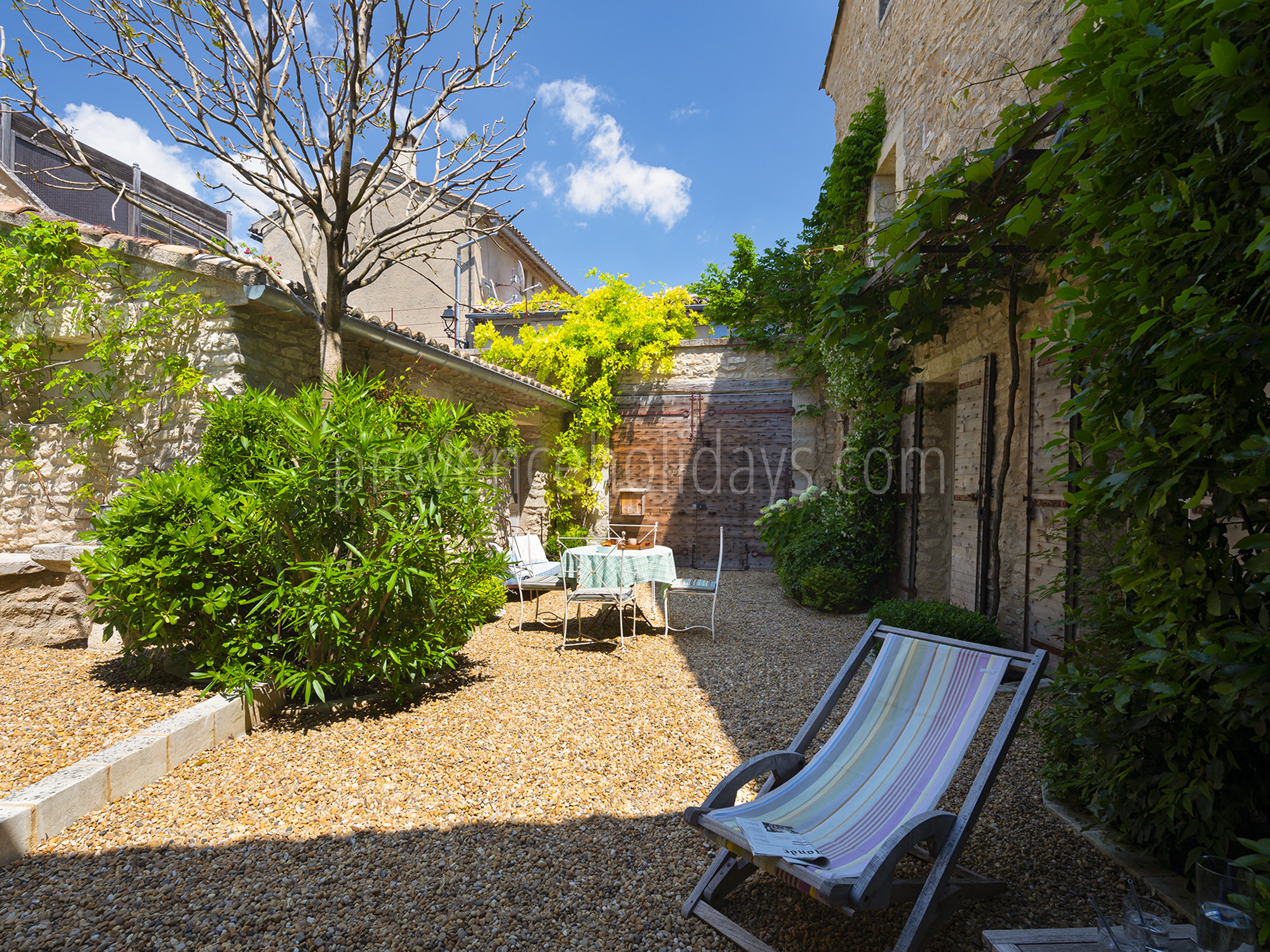 9 - La Maison du Jardin Secret: Villa: Exterior