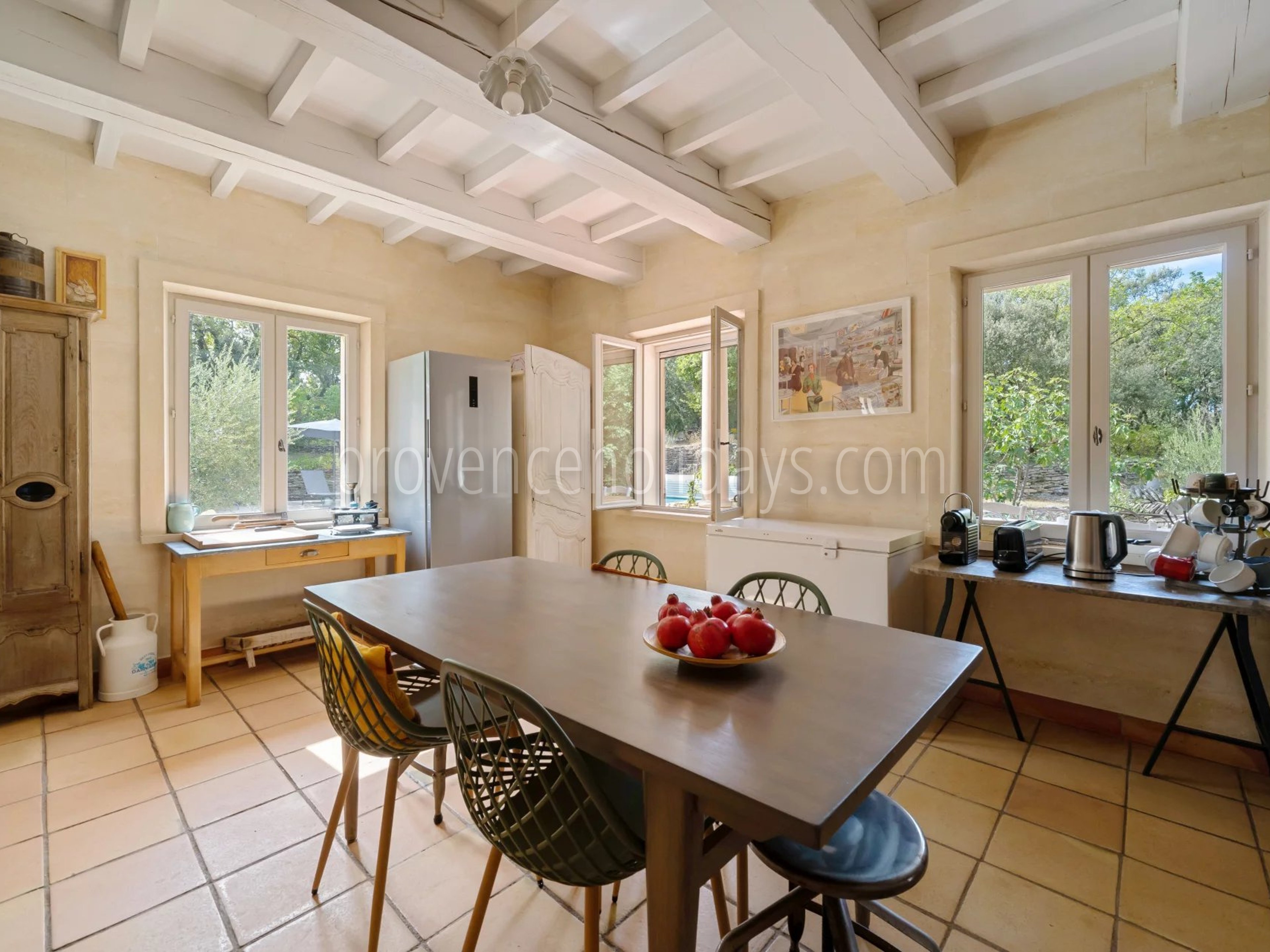 18 - Stone house in Ménerbes: Villa: Interior