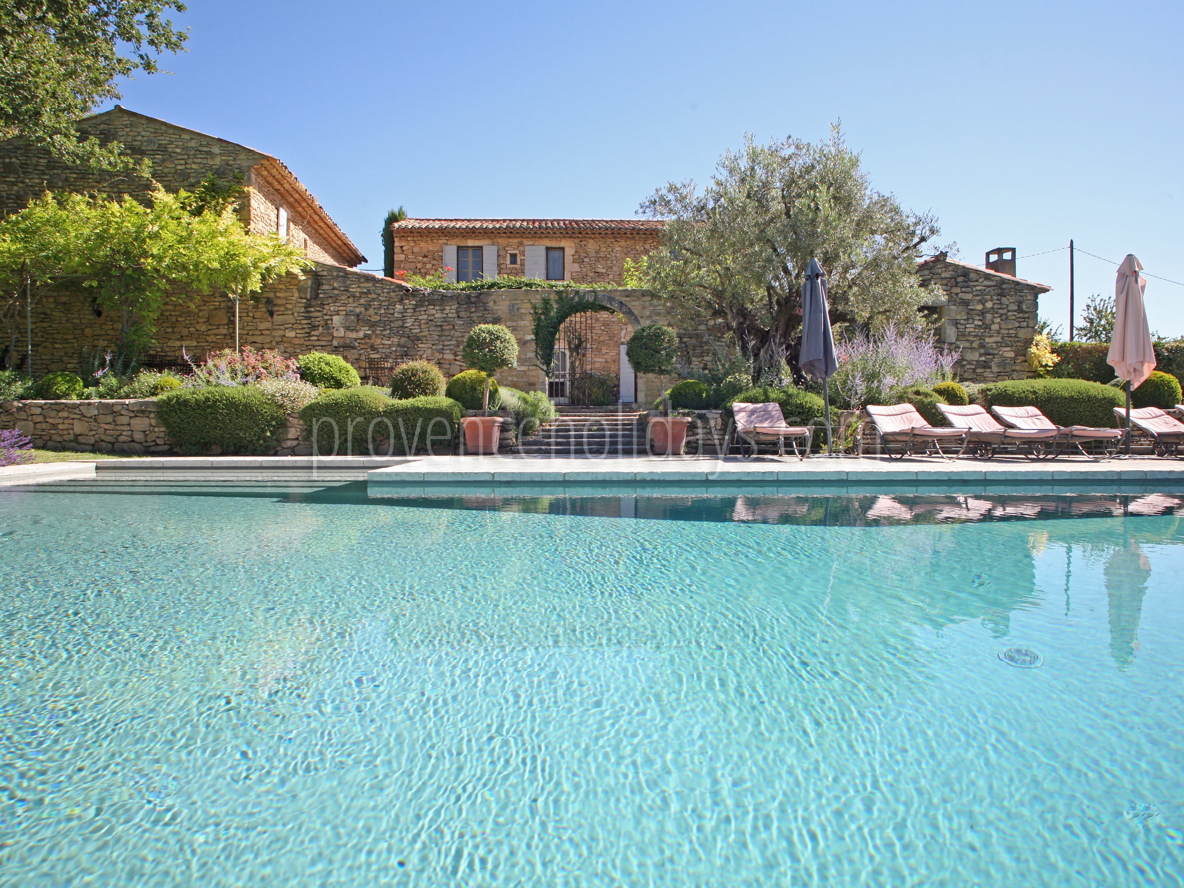 28 - Le Mas des Buis: Villa: Pool