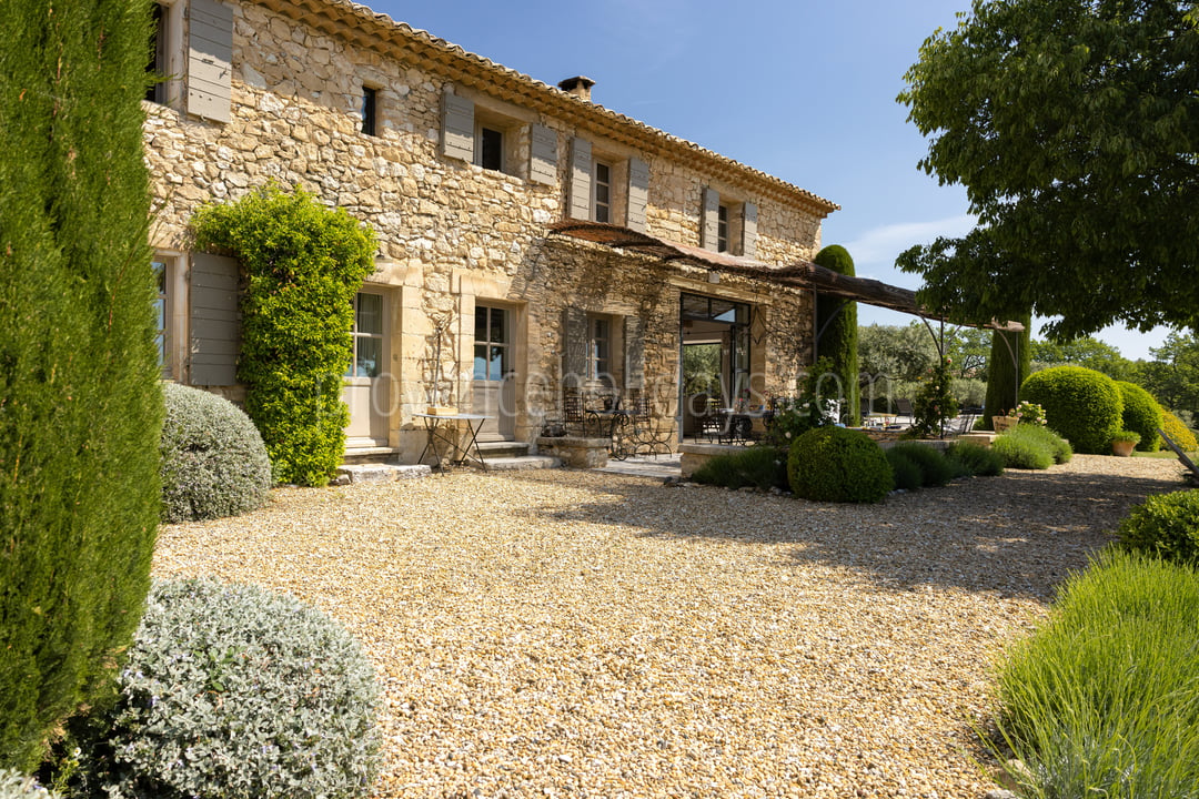 30 - Le Mas de Murs: Villa: Exterior