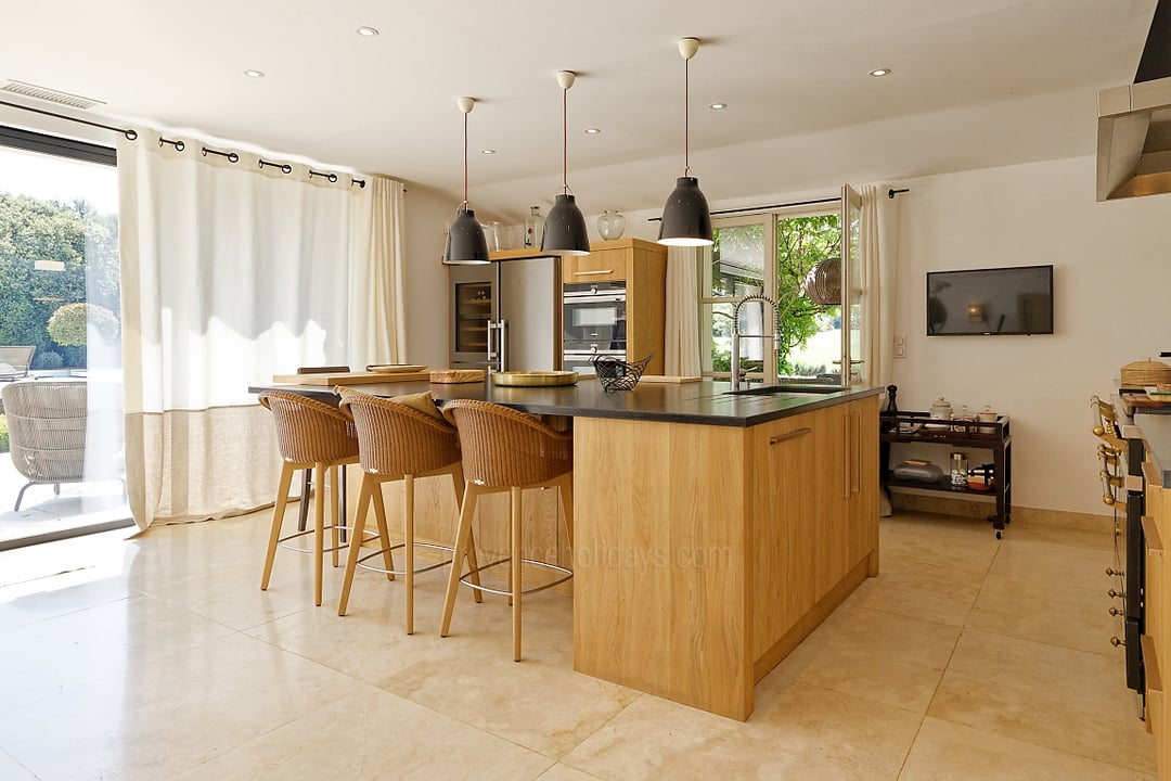20 - Mas Aurelia: Villa: Interior