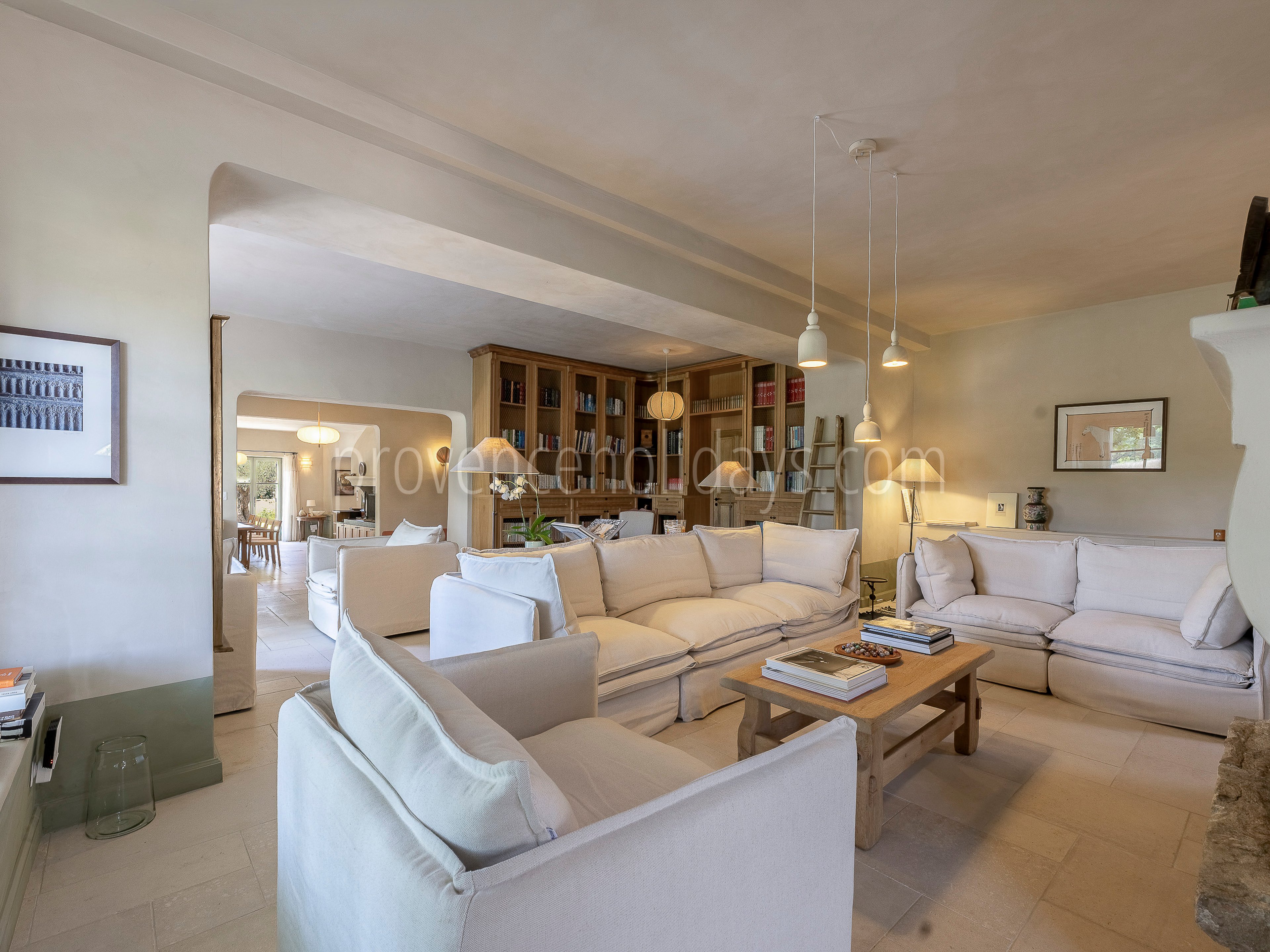 10 - Domaine Mariposa: Villa: Interior