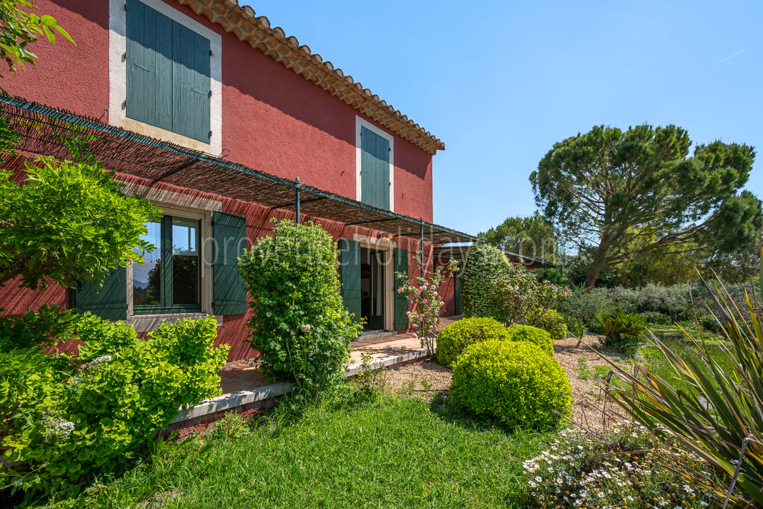 75 - Mas Léa: Villa: Exterior