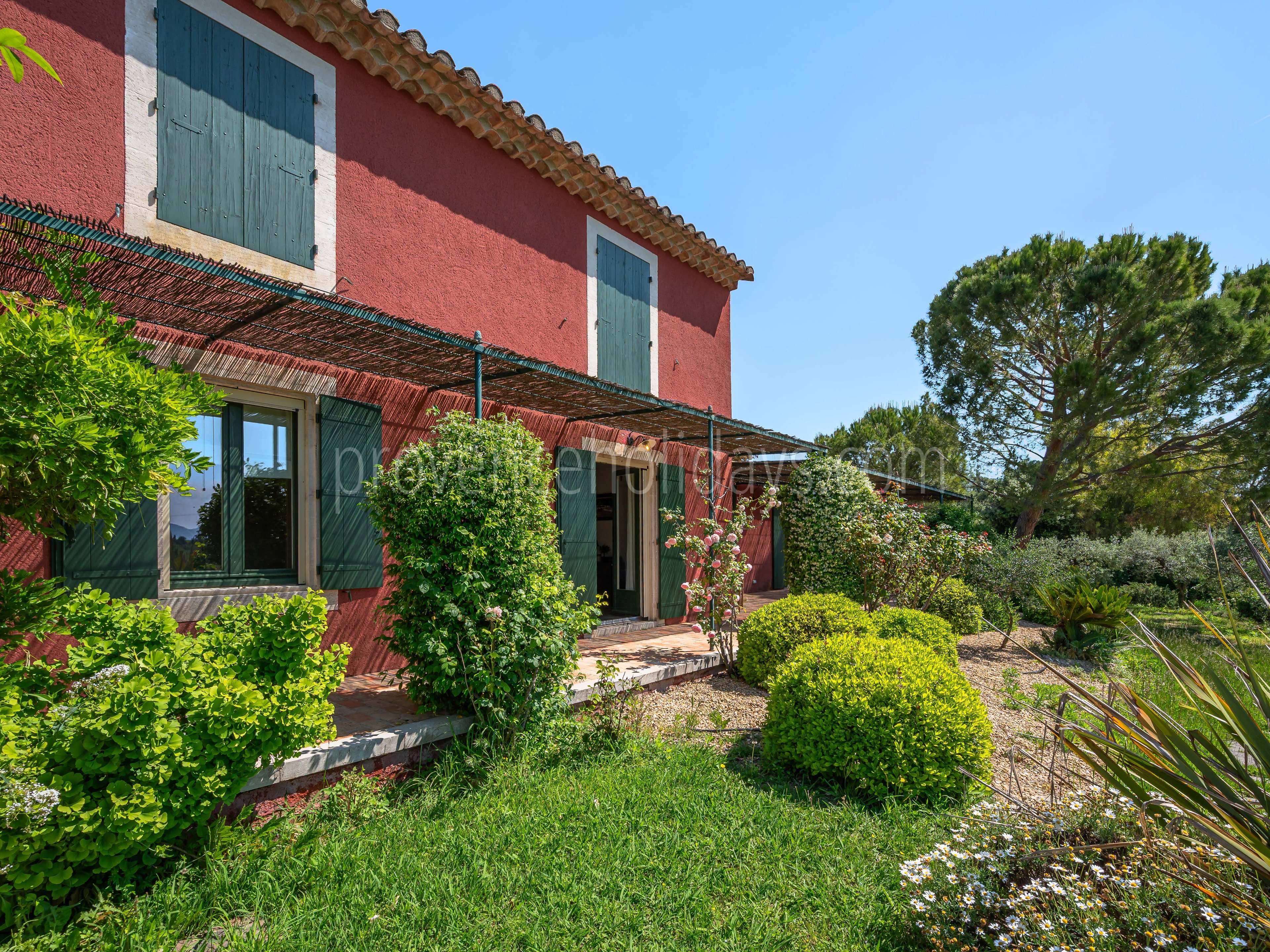 75 - Mas Léa: Villa: Exterior