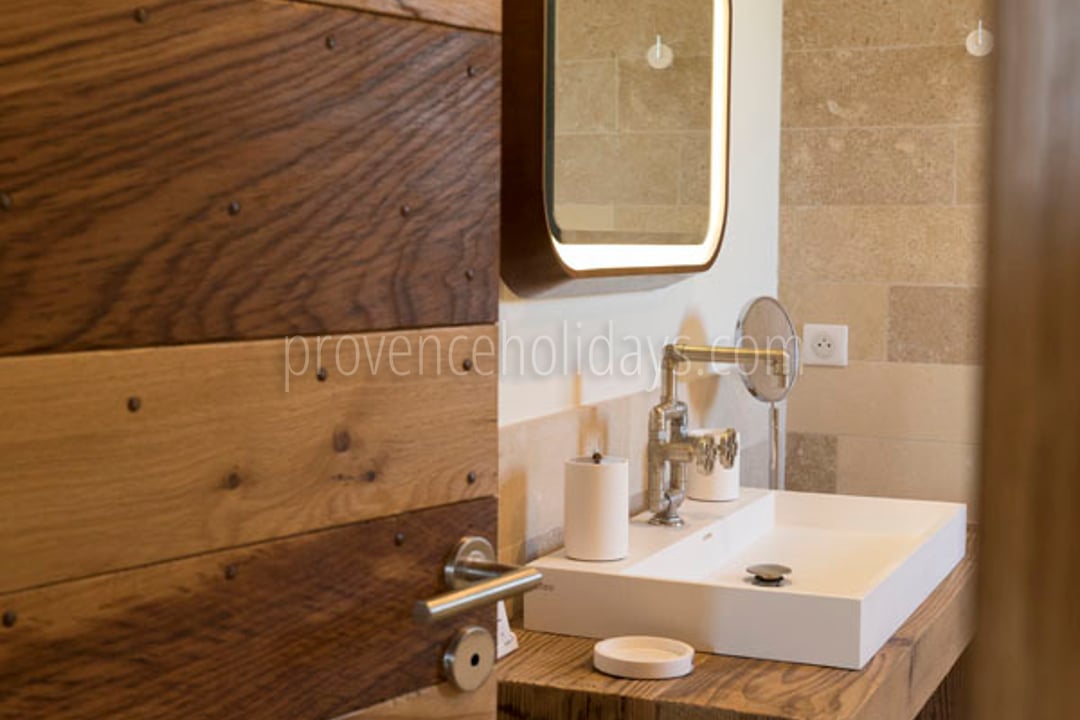 34 - Chez Sako: Villa: Bathroom