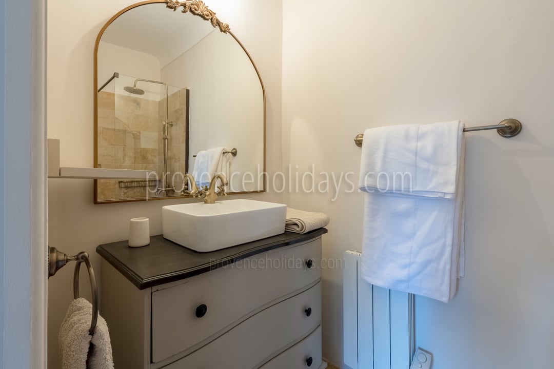 46 - Le Mas des Figues: Villa: Bathroom